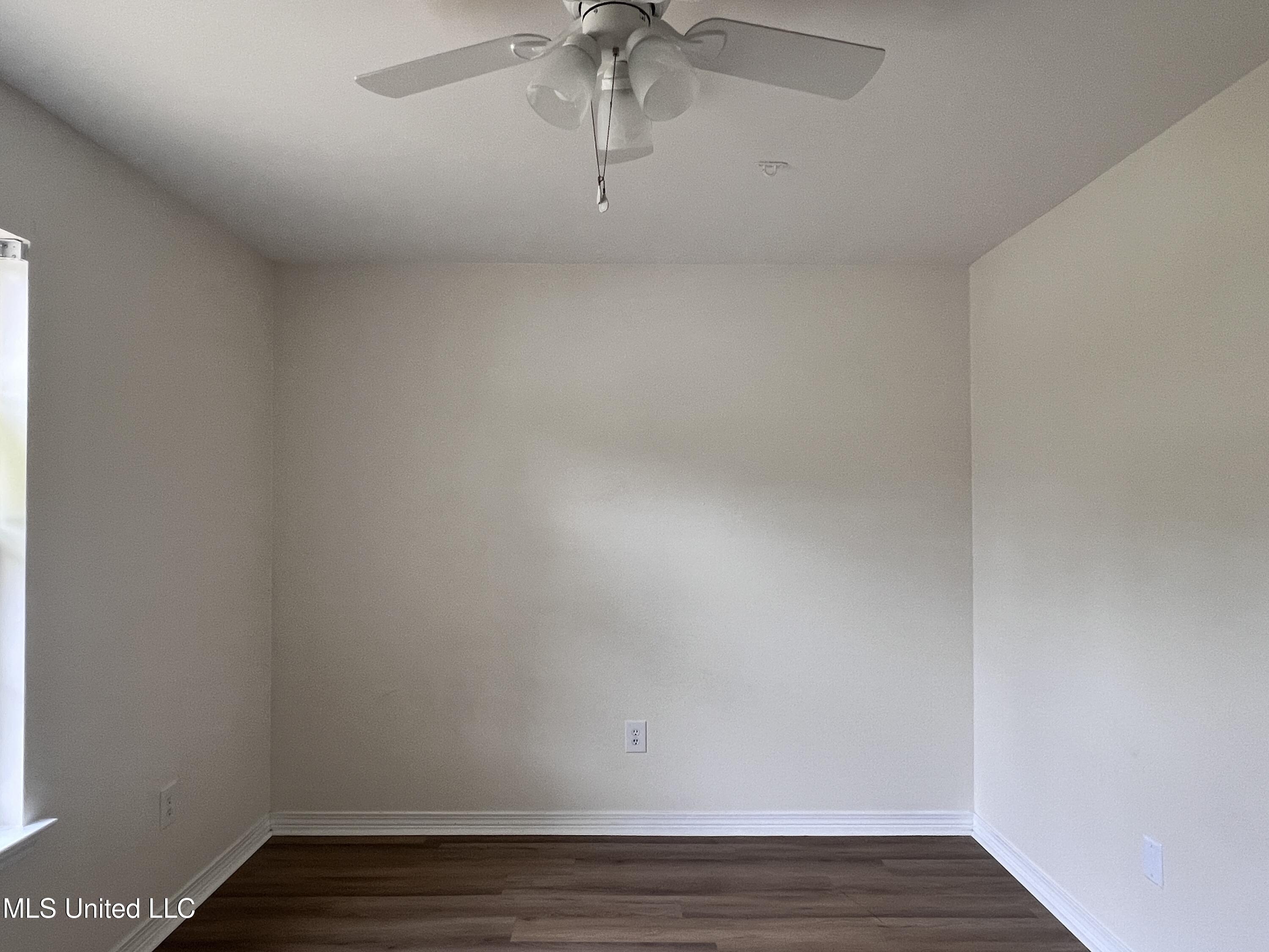 1620 Porpoise Street, Ocean Springs, Mississippi image 14