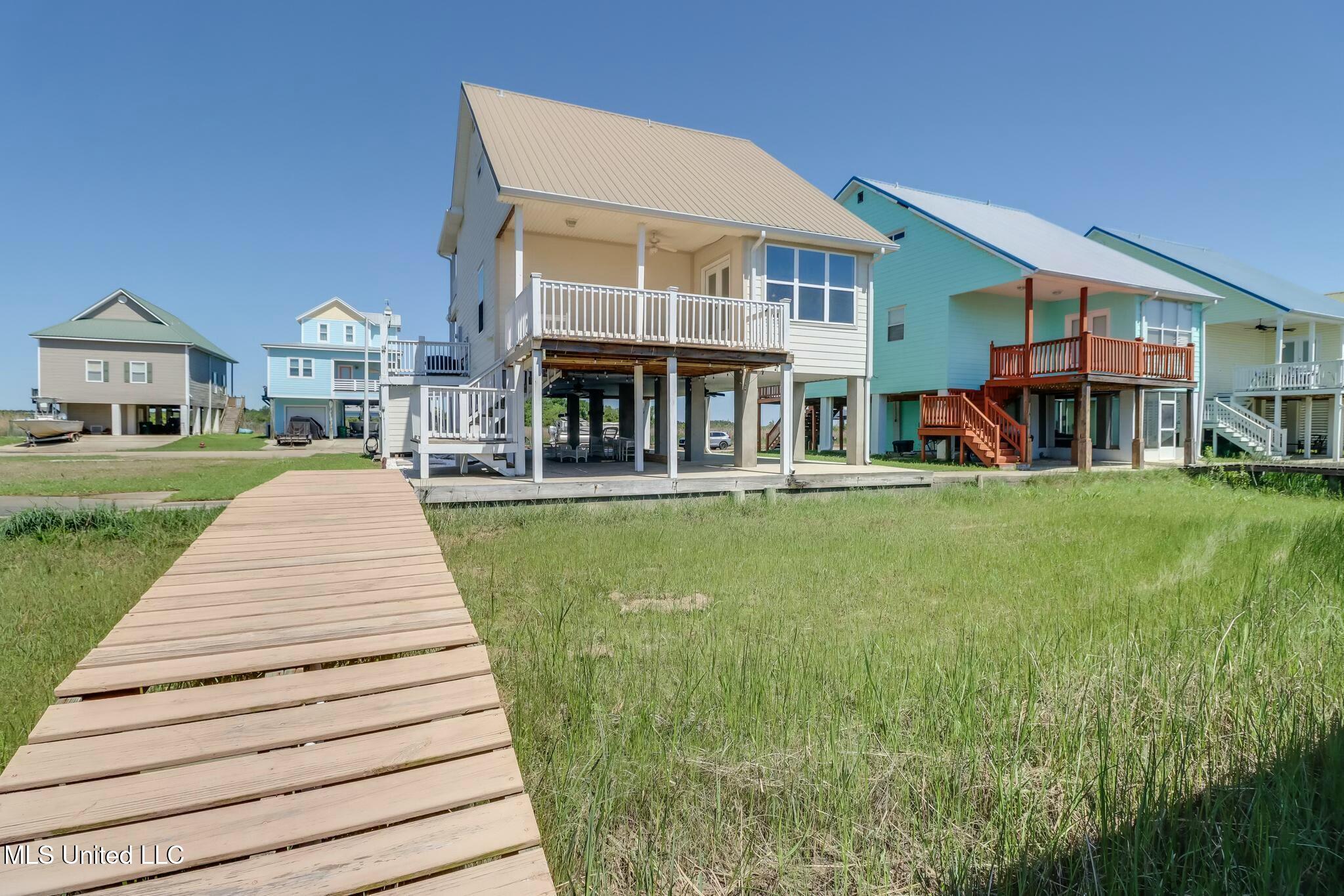 4155 Ireland Street, Bay Saint Louis, Mississippi image 4