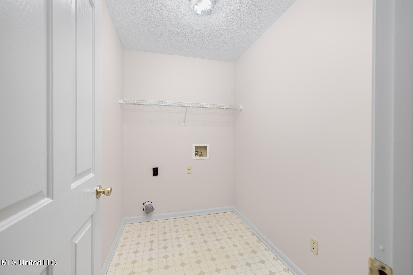 2163 Greencliff Drive, Southaven, Mississippi image 28
