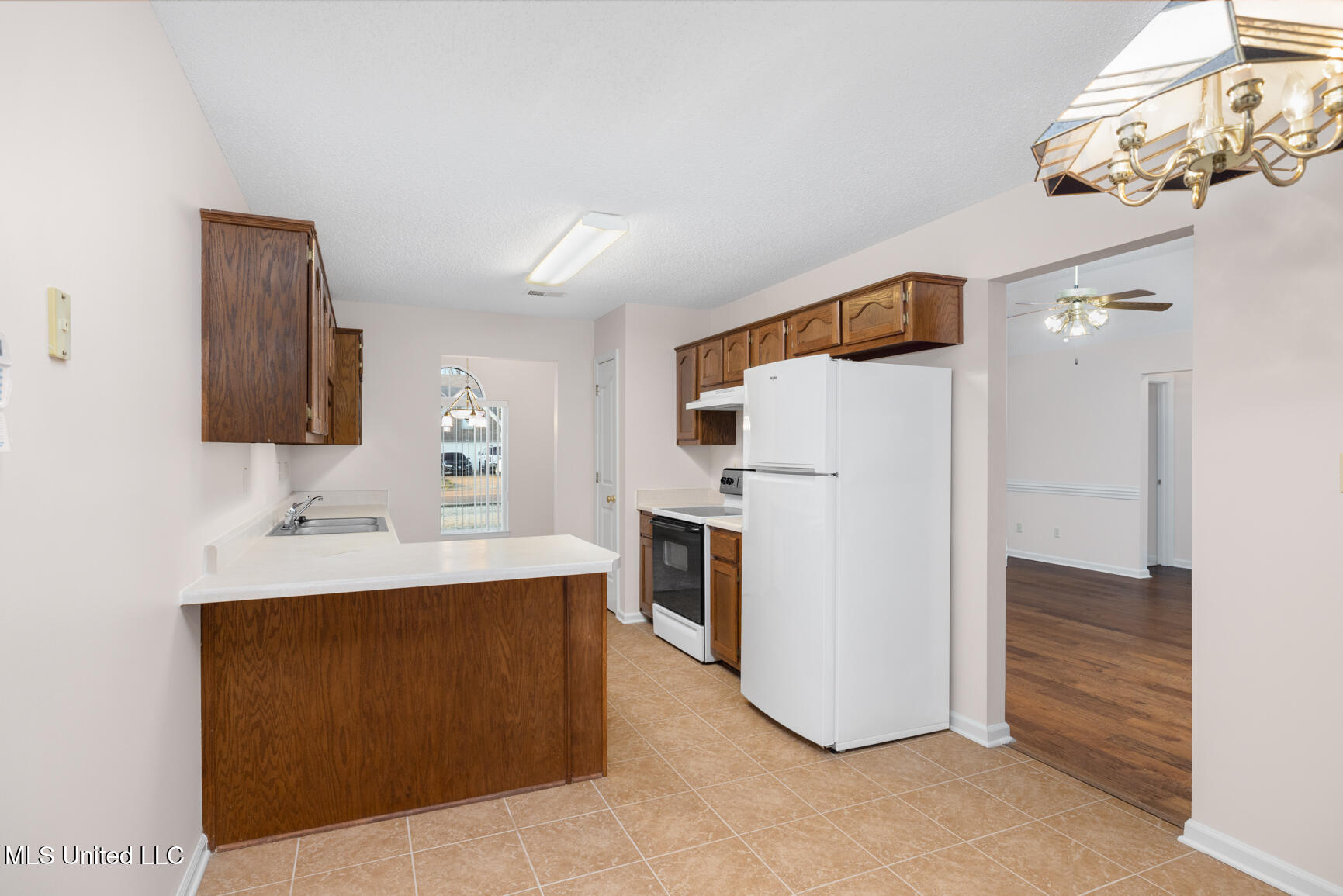 2163 Greencliff Drive, Southaven, Mississippi image 13