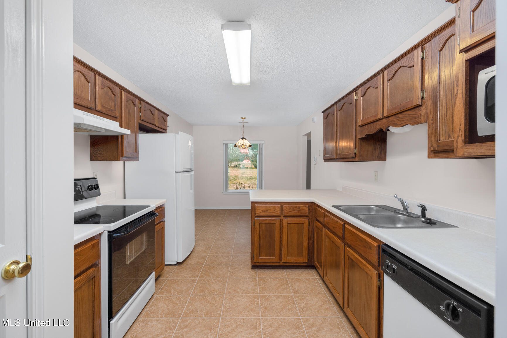2163 Greencliff Drive, Southaven, Mississippi image 15