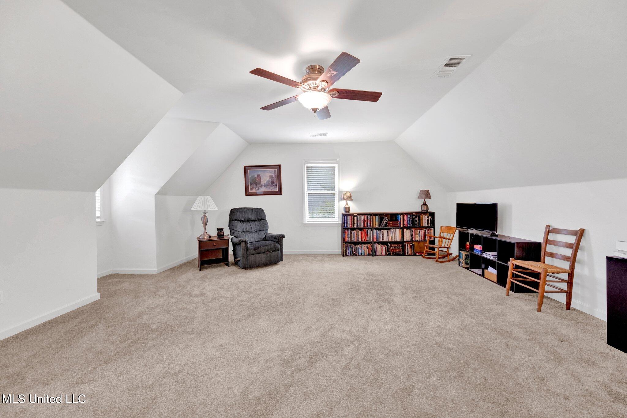 221 Cedar Grove Drive, Byhalia, Mississippi image 24