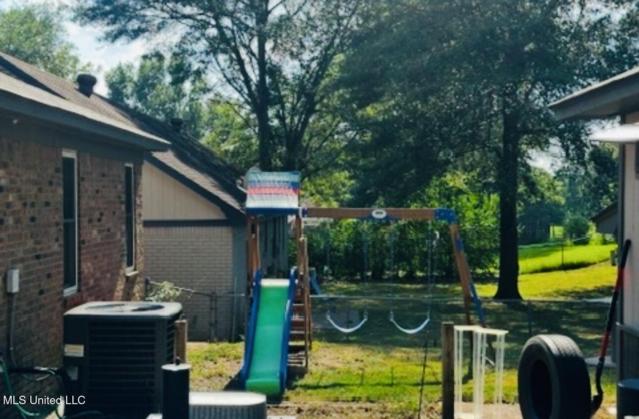 368 Sandalwood Drive, Southaven, Mississippi image 23