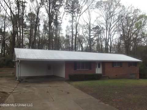 Homes For Sale - 110 Cottage Drive<br/> Adams County, Natchez, MS 39120