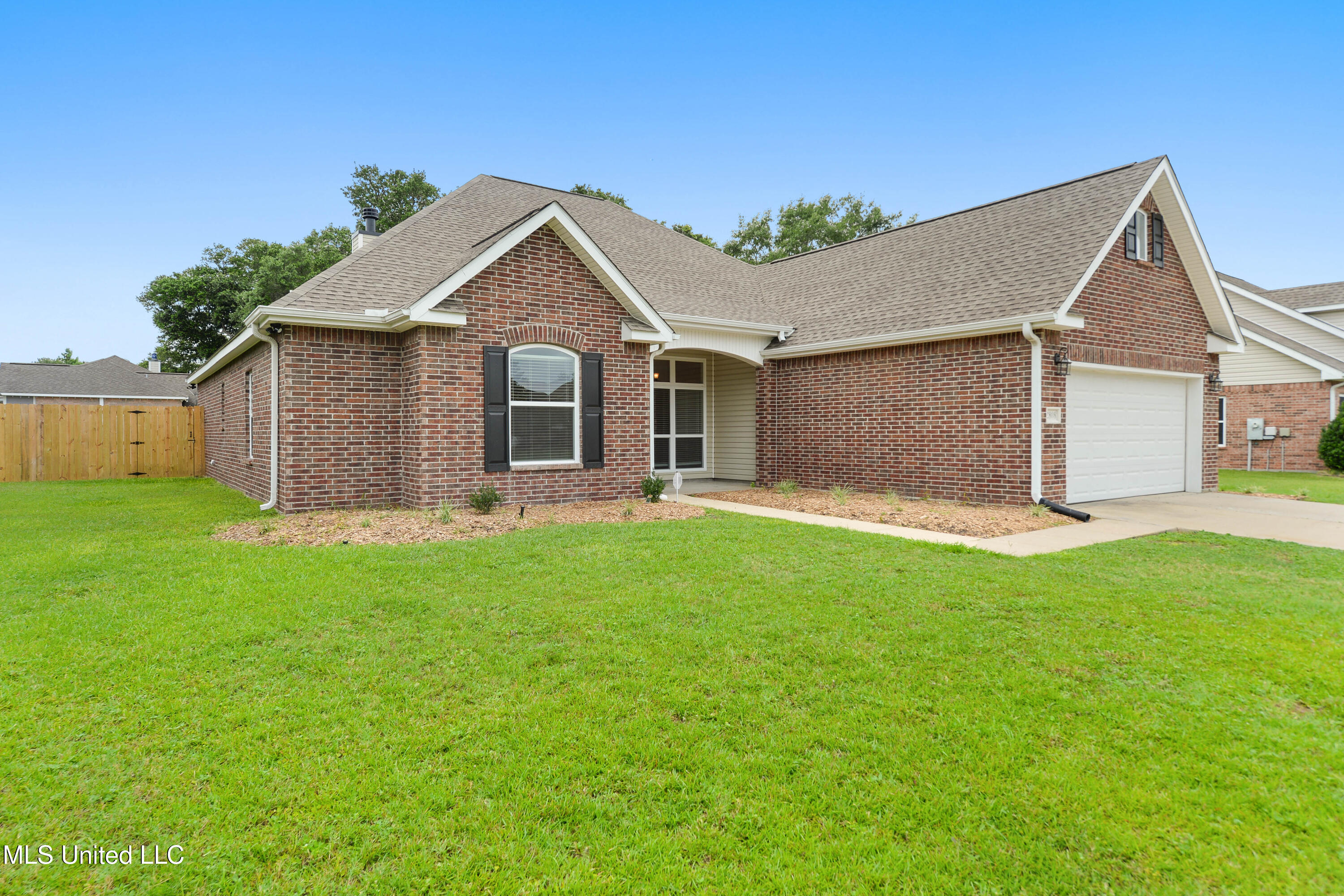 2808 Rue Beaux Chenes, Ocean Springs, Mississippi image 2