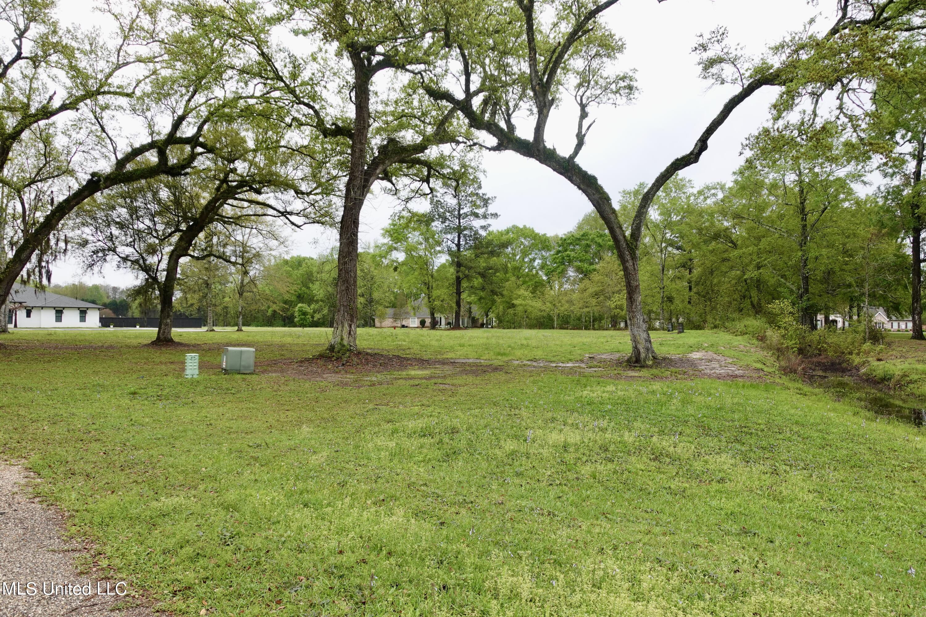 Lot 20 21 Lancair Drive, Picayune, Mississippi image 12