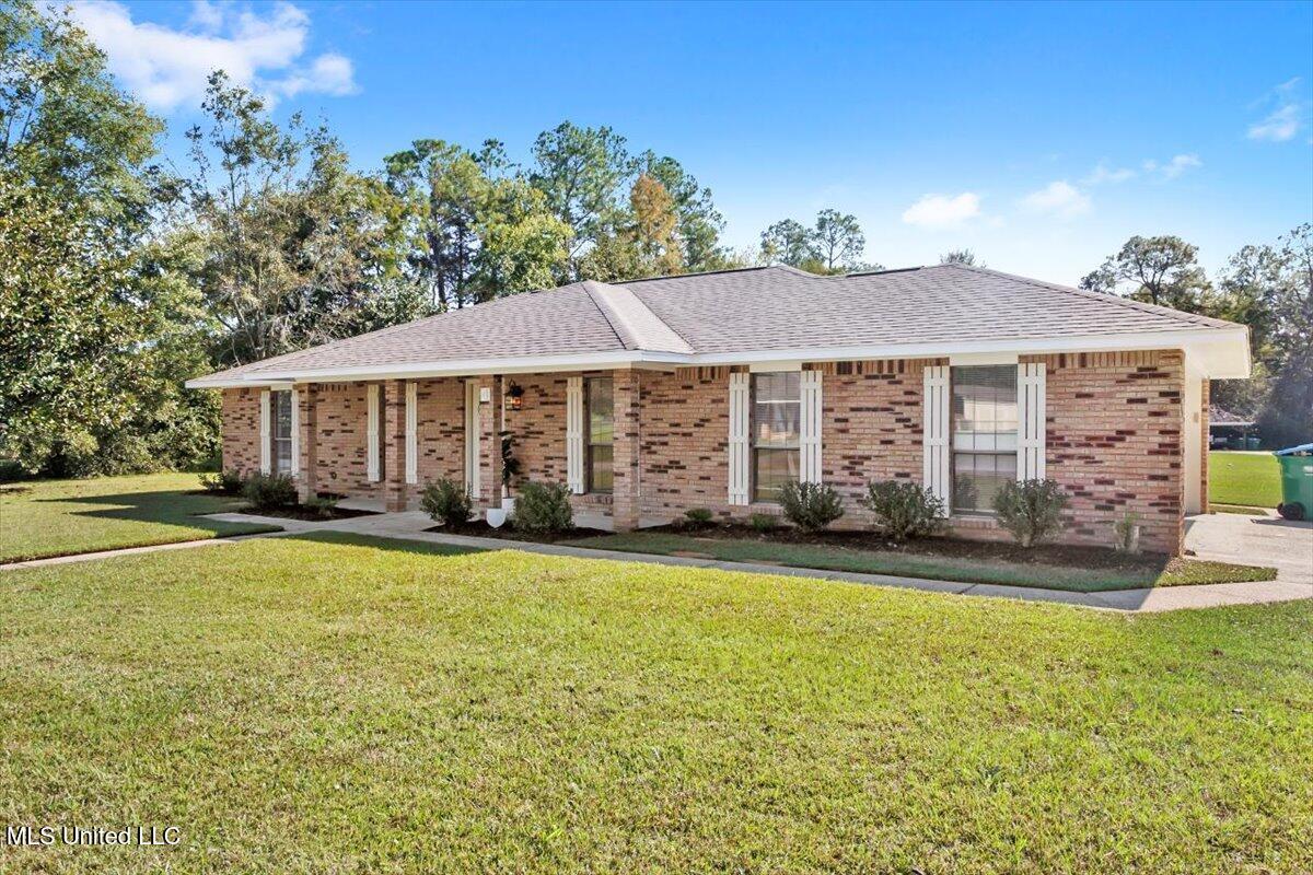 4 Heatherwood Drive, Gulfport, Mississippi image 3