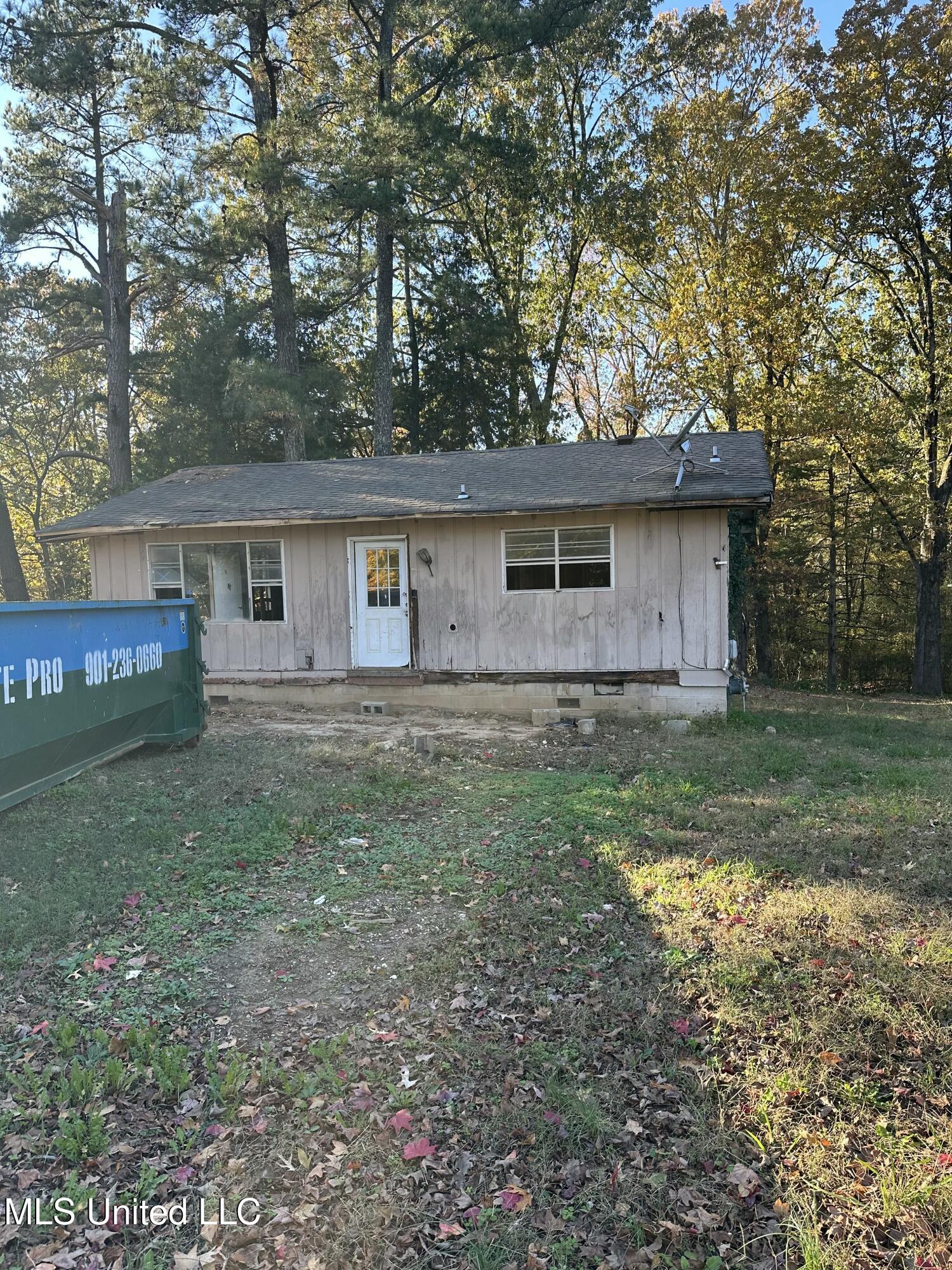 635 S Thunderbird Drive, Hernando, Mississippi image 1