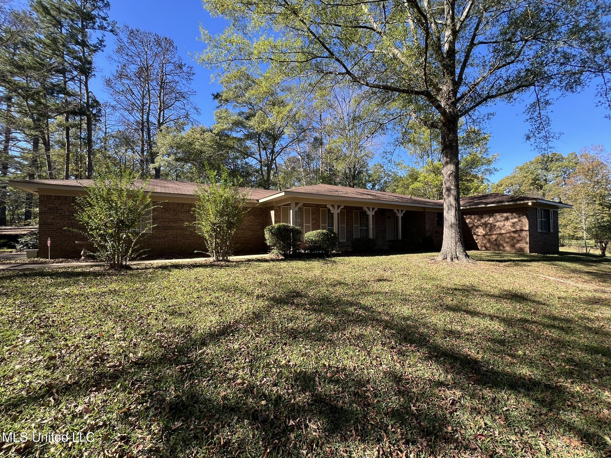 16799 Midway Road, Terry, Mississippi image 1