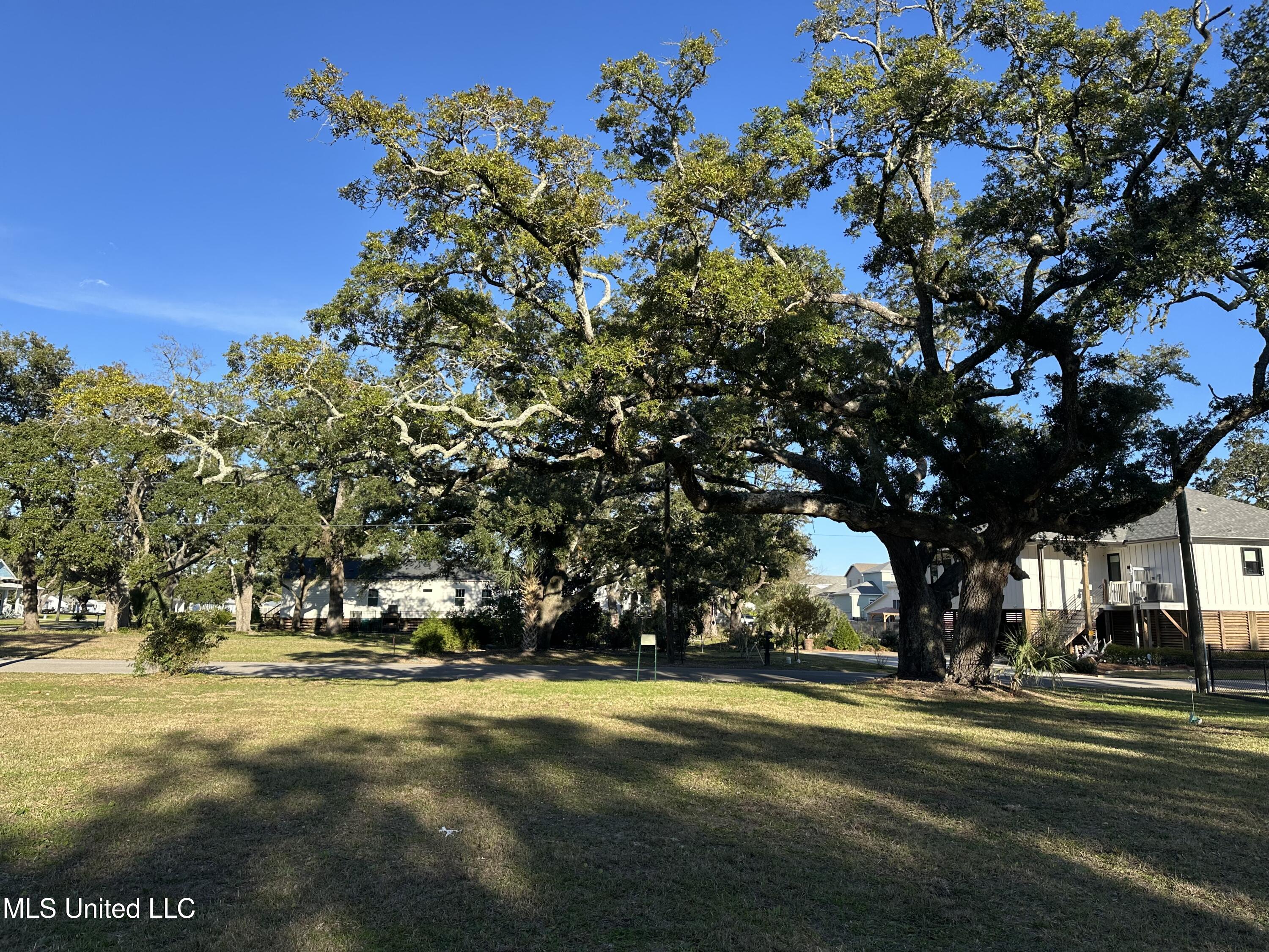 515 Rich Avenue, Gulfport, Mississippi image 7