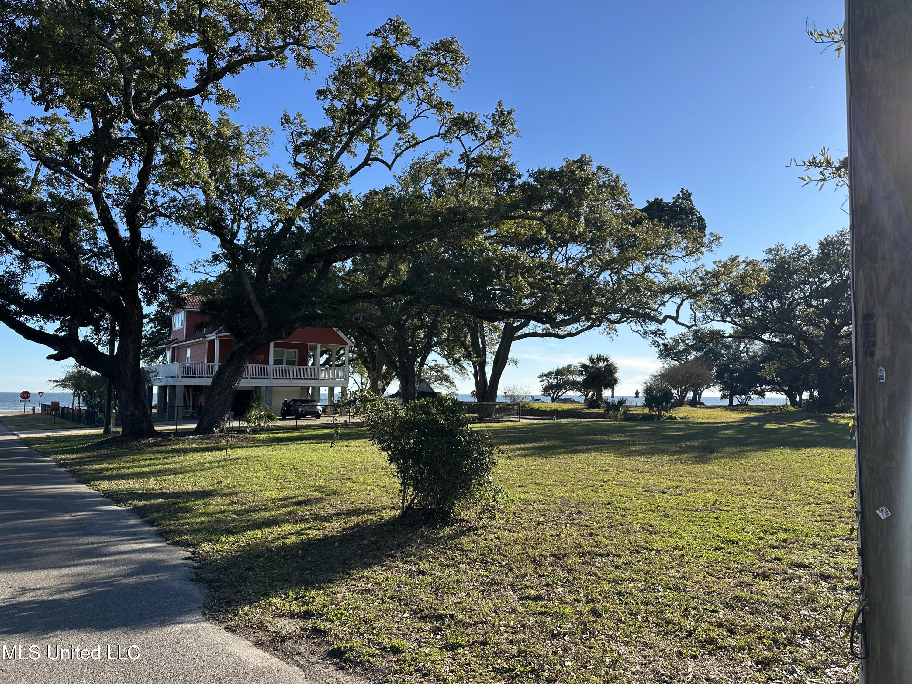 515 Rich Avenue, Gulfport, Mississippi image 1