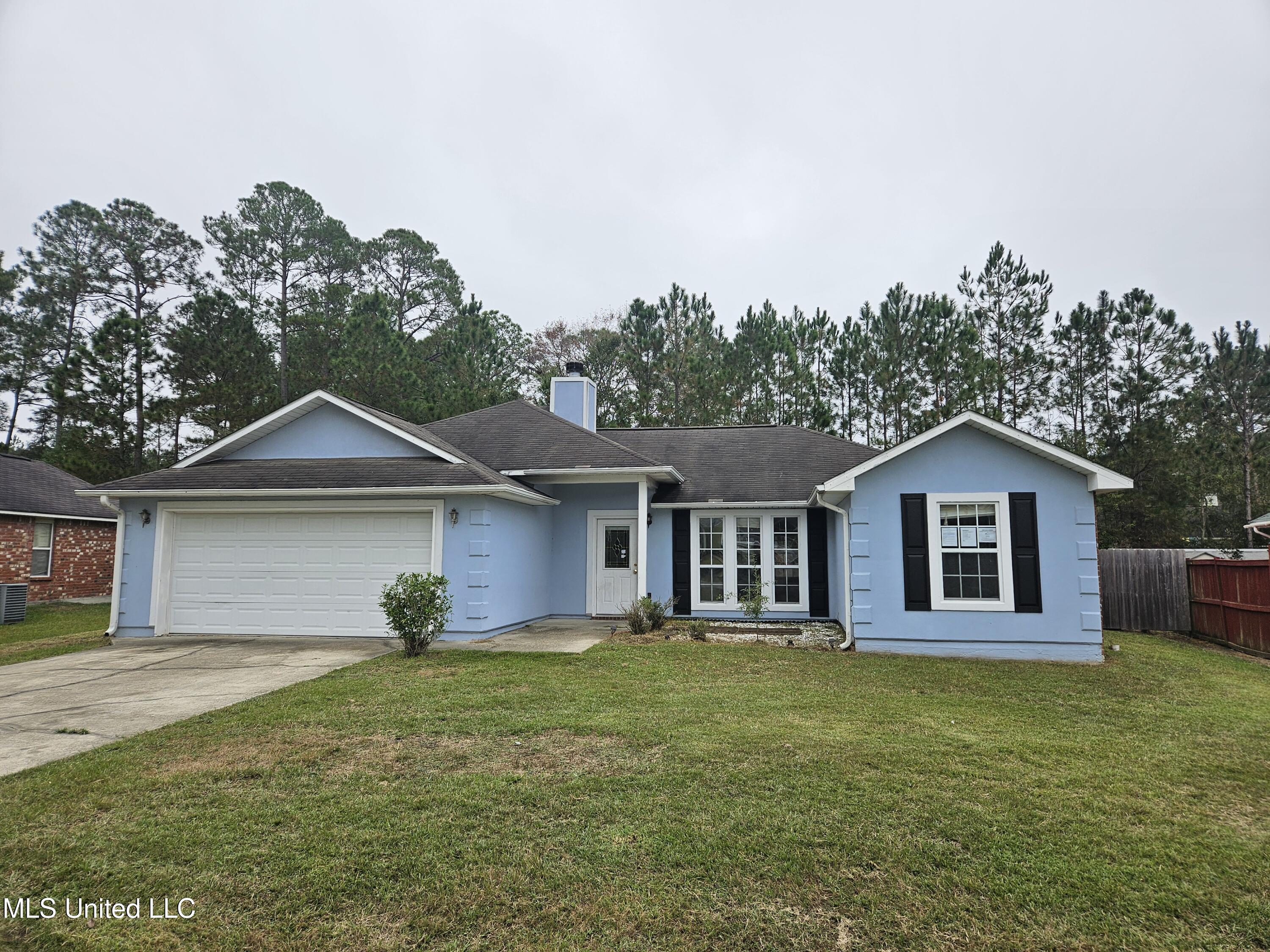 8021 Longwood Drive, Gautier, Mississippi image 1