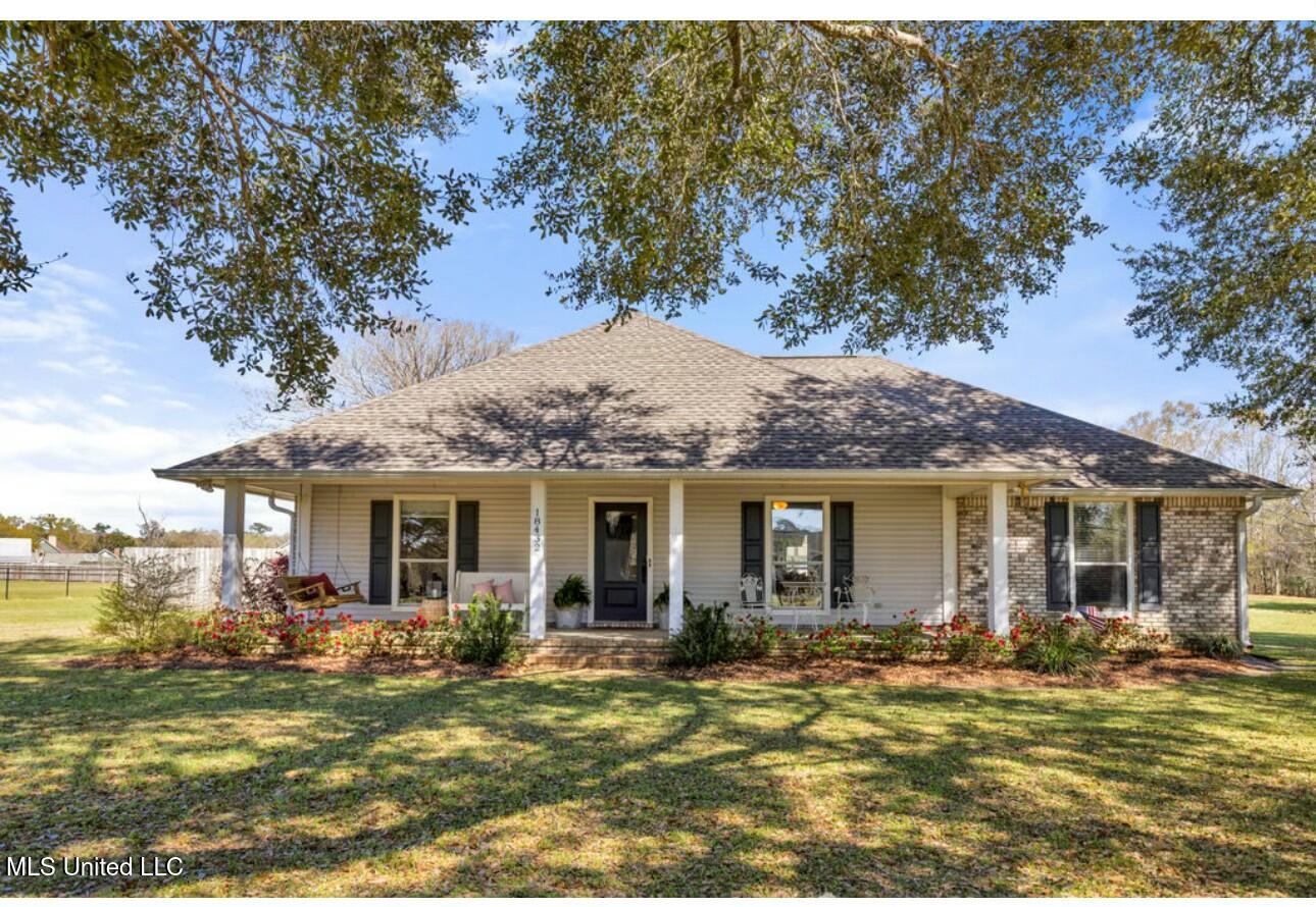 18432 Sky Lane, Saucier, Mississippi image 1