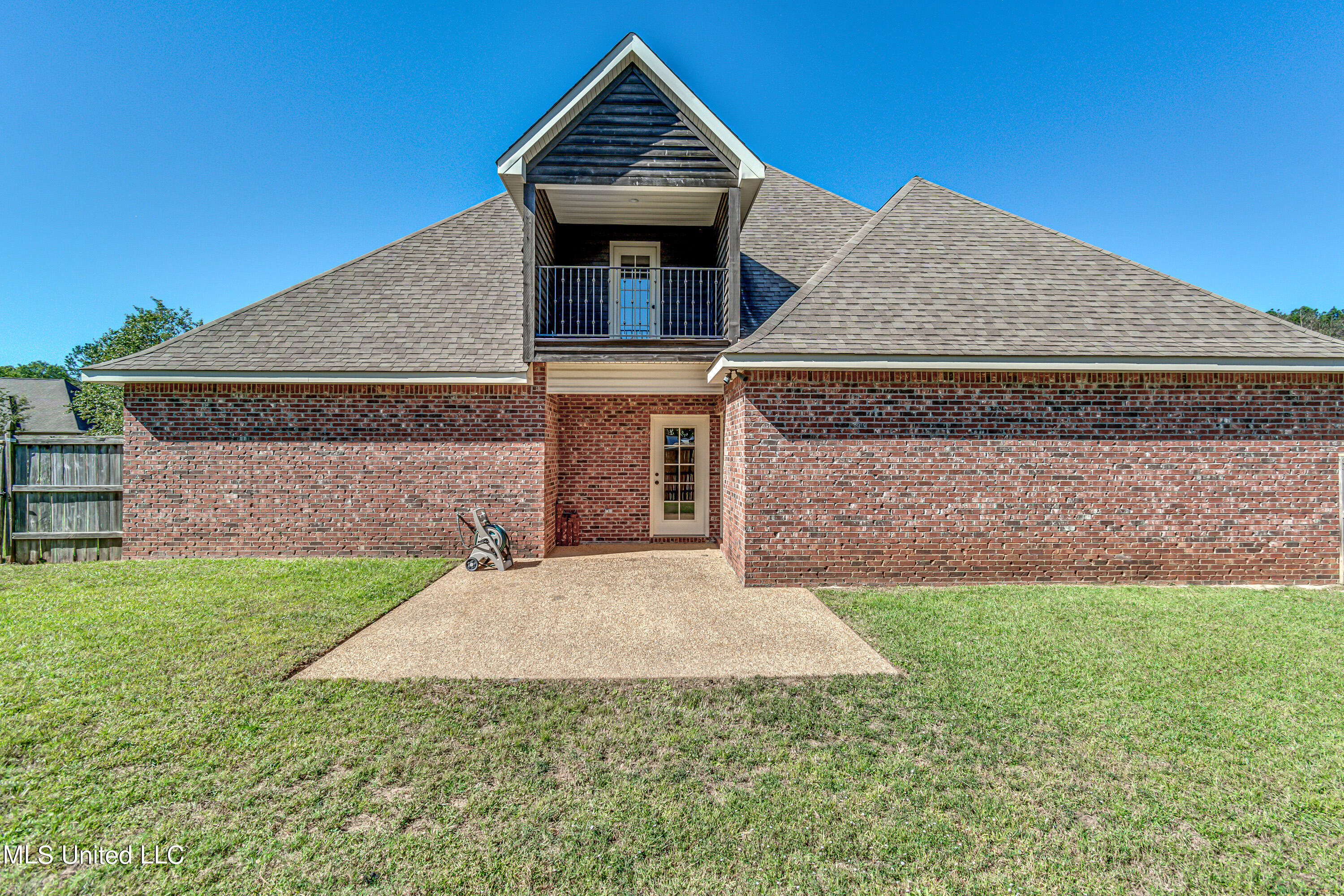 Brandon, Mississippi 39042, United States, 4 Bedrooms Bedrooms, ,3 BathroomsBathrooms,Residential,Active,39319