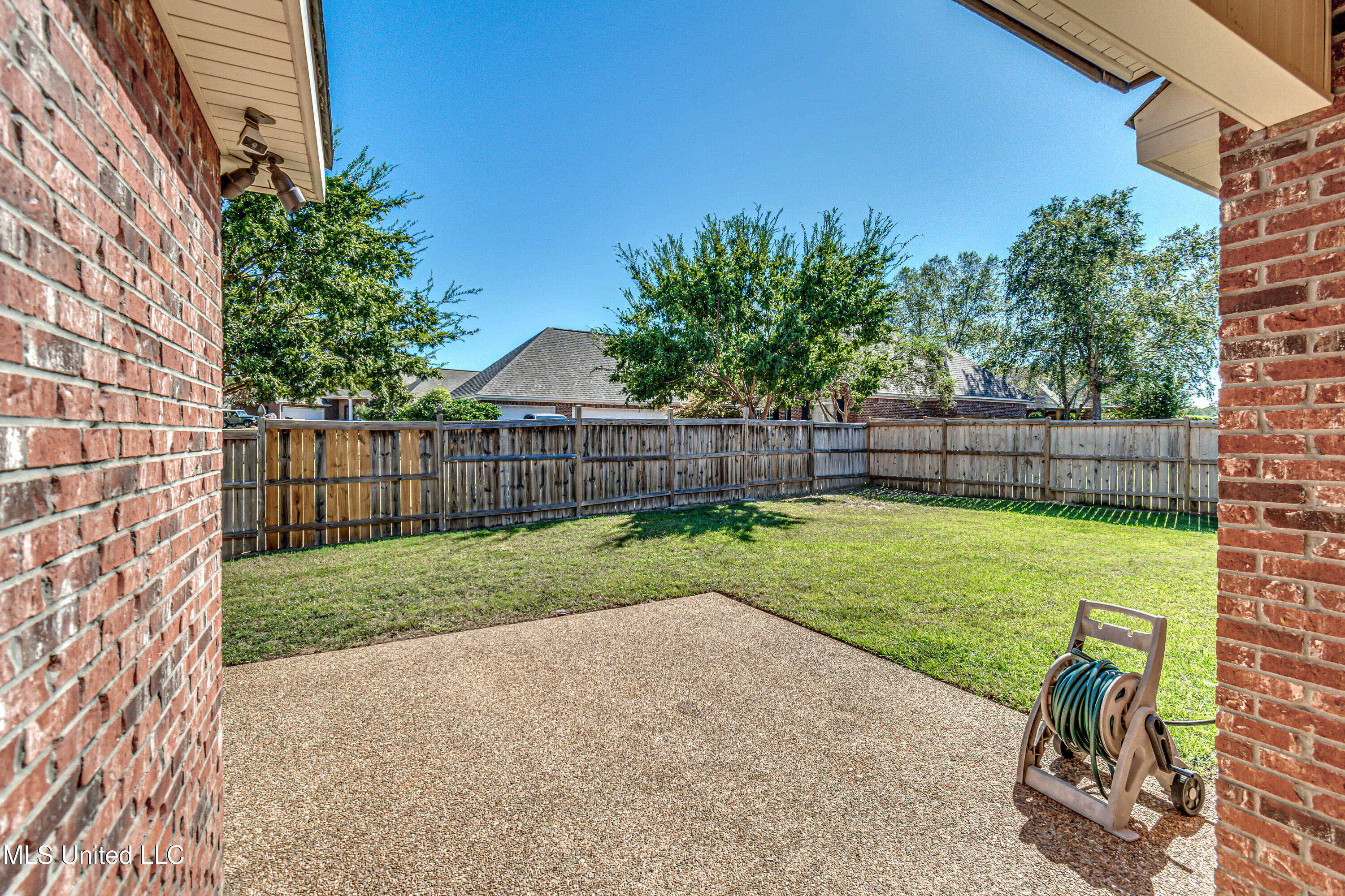 Brandon, Mississippi 39042, United States, 4 Bedrooms Bedrooms, ,3 BathroomsBathrooms,Residential,Active,39319