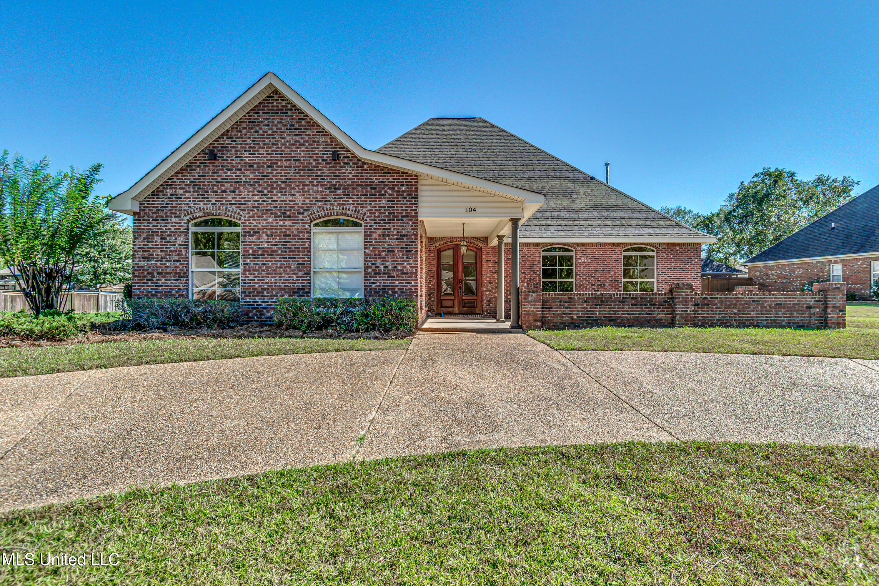 104 Faith Way, Brandon, Mississippi image 1