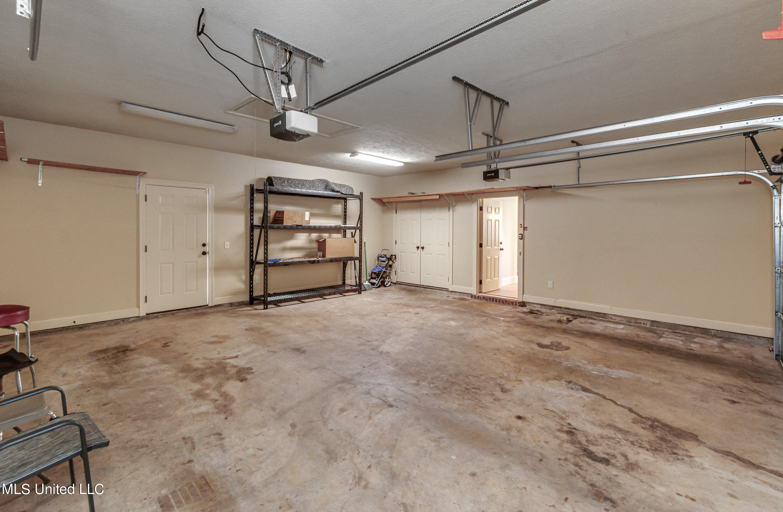 Brandon, Mississippi 39042, United States, 4 Bedrooms Bedrooms, ,3 BathroomsBathrooms,Residential,Active,39319