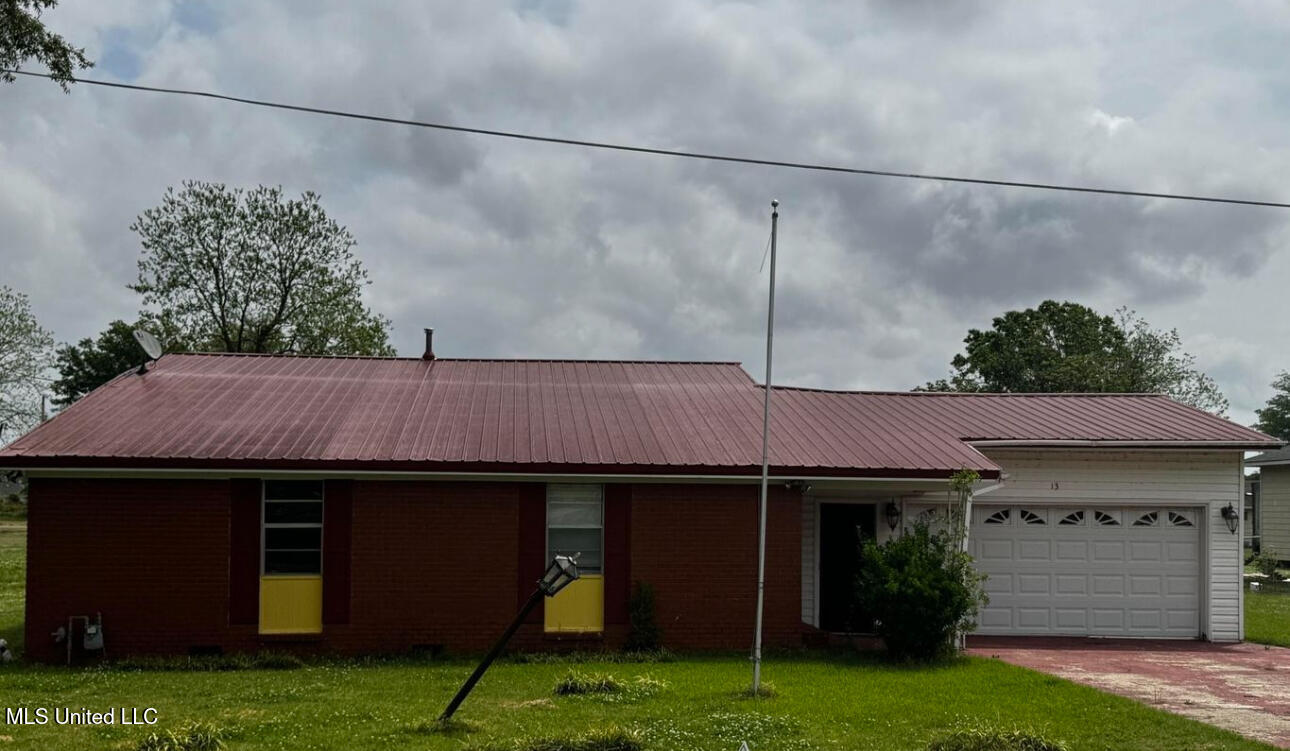 13 Second St. Street, Cleveland, Mississippi image 1