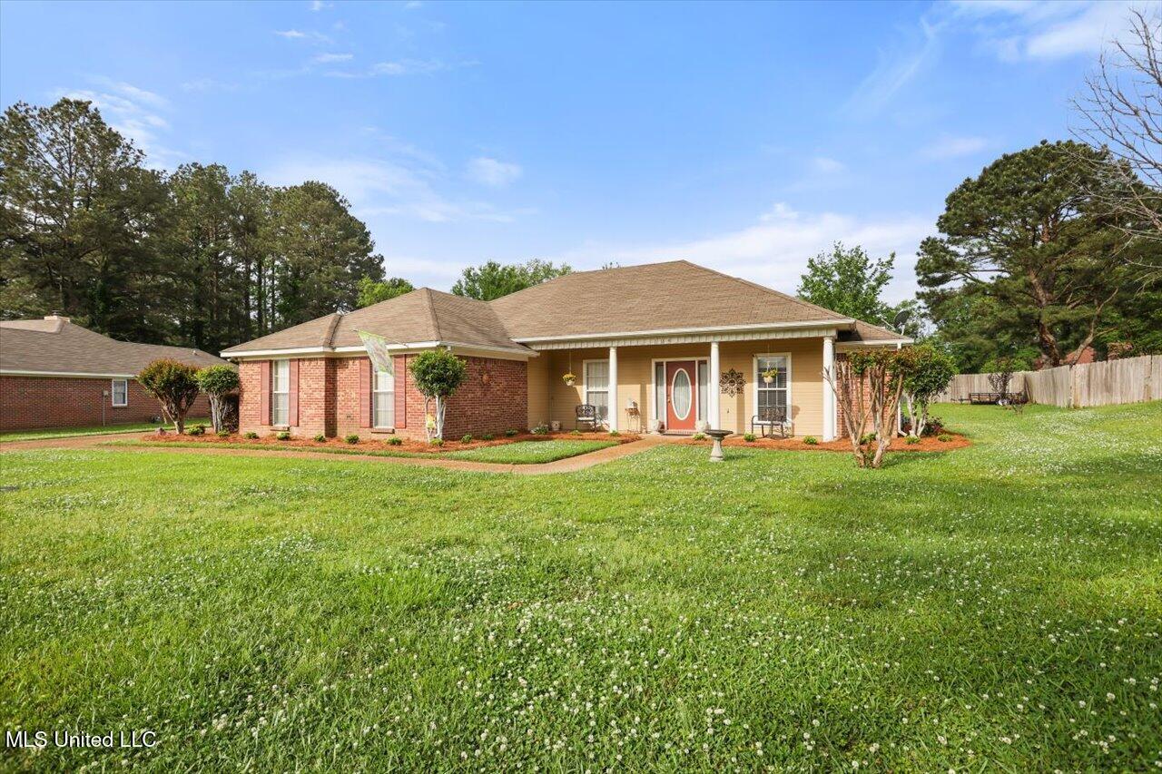 104 Canyon Cove, Byram, Mississippi image 2