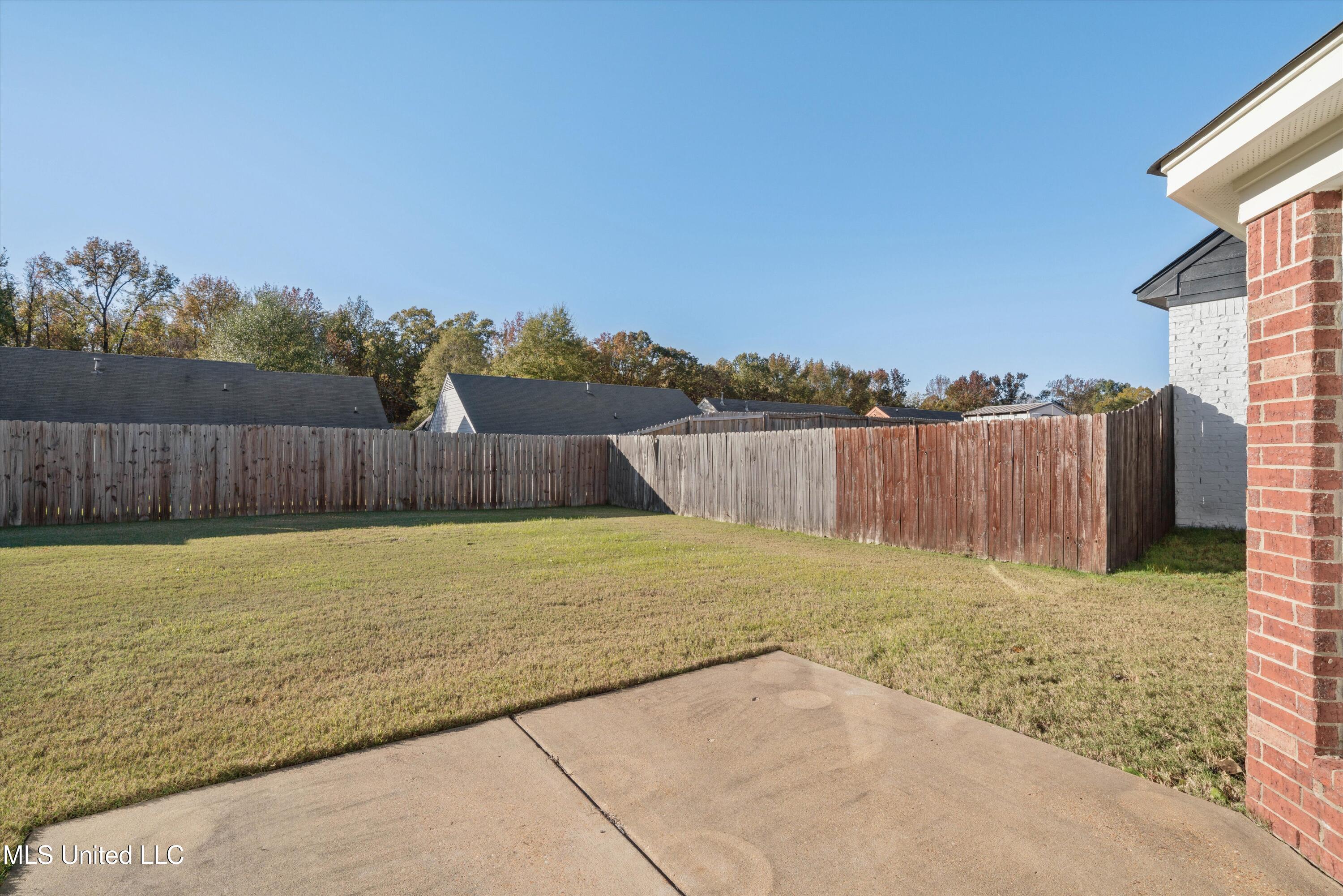 8259 Willow Drive, Southaven, Mississippi image 25