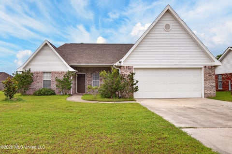 Homes For Sale - 2212 Paula Circle<br/> Jackson County, Ocean Springs, MS 39564