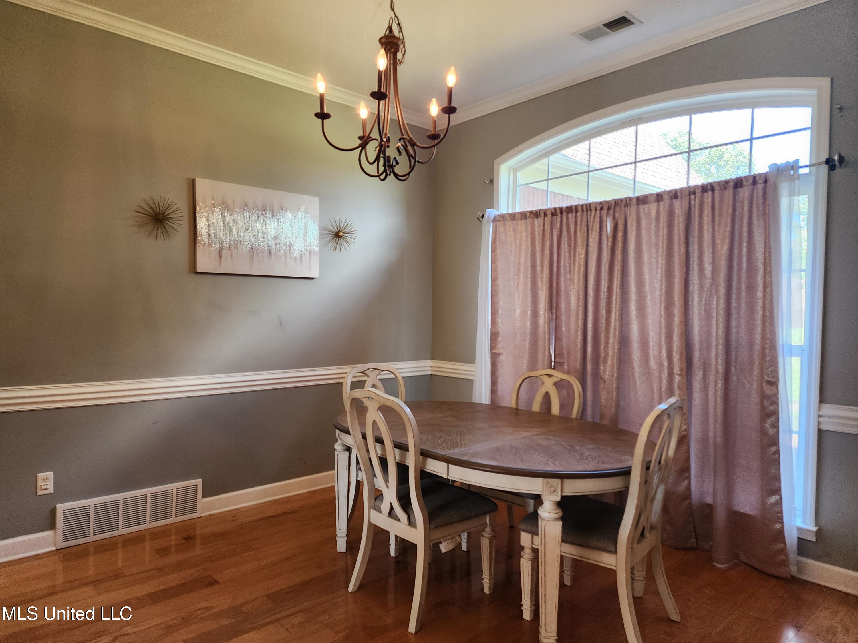 3899 Chandler Drive, Southaven, Mississippi image 4