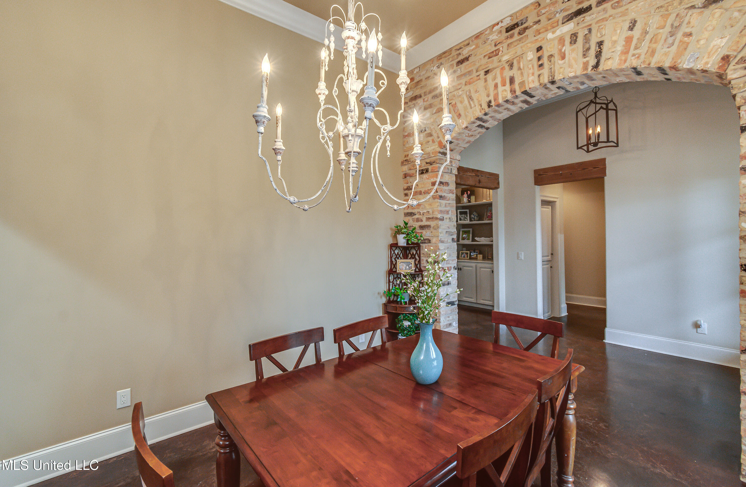 1081 Livingston Vernon Road, Flora, Mississippi image 9