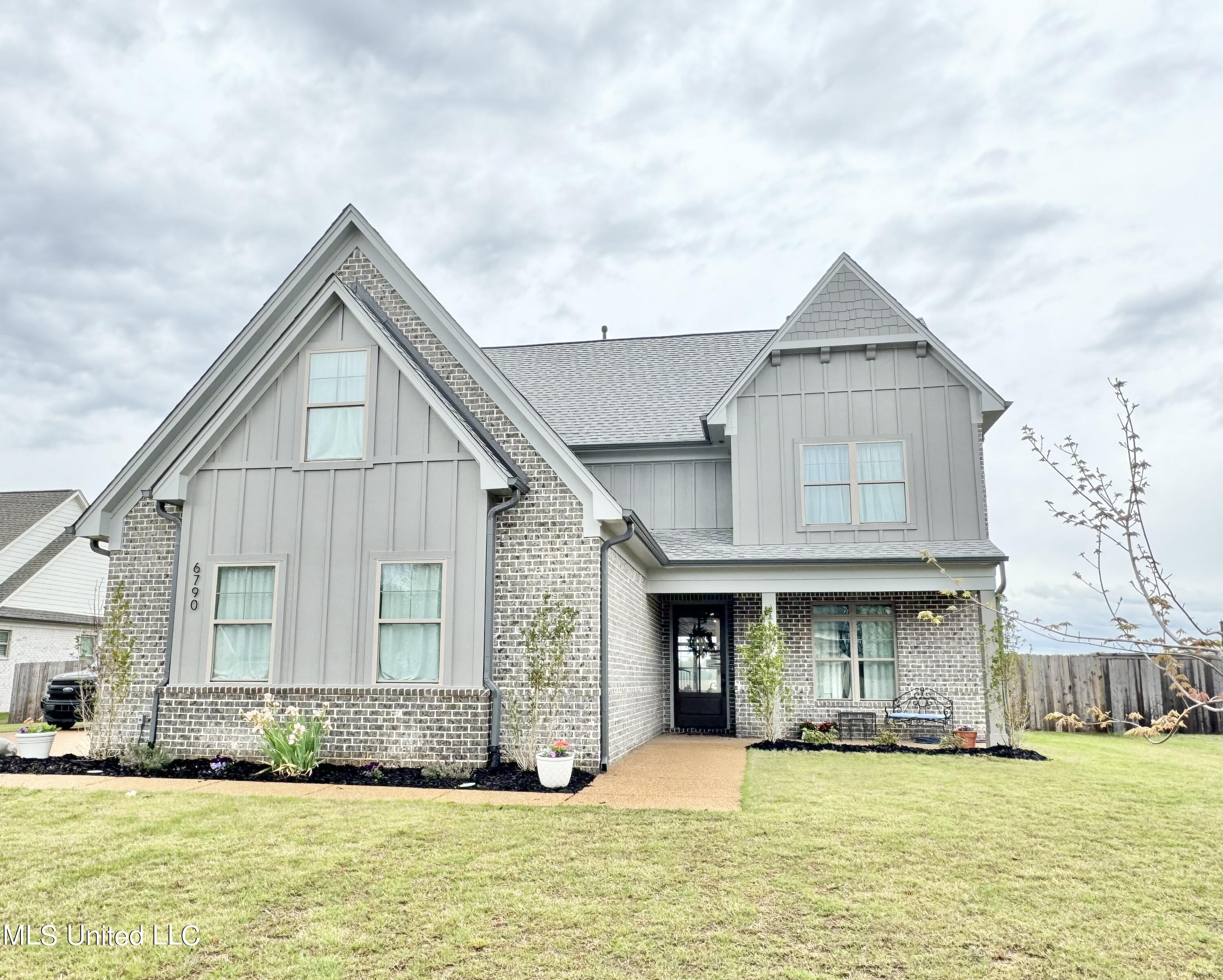 6790 Farm Cove, Olive Branch, Mississippi image 1