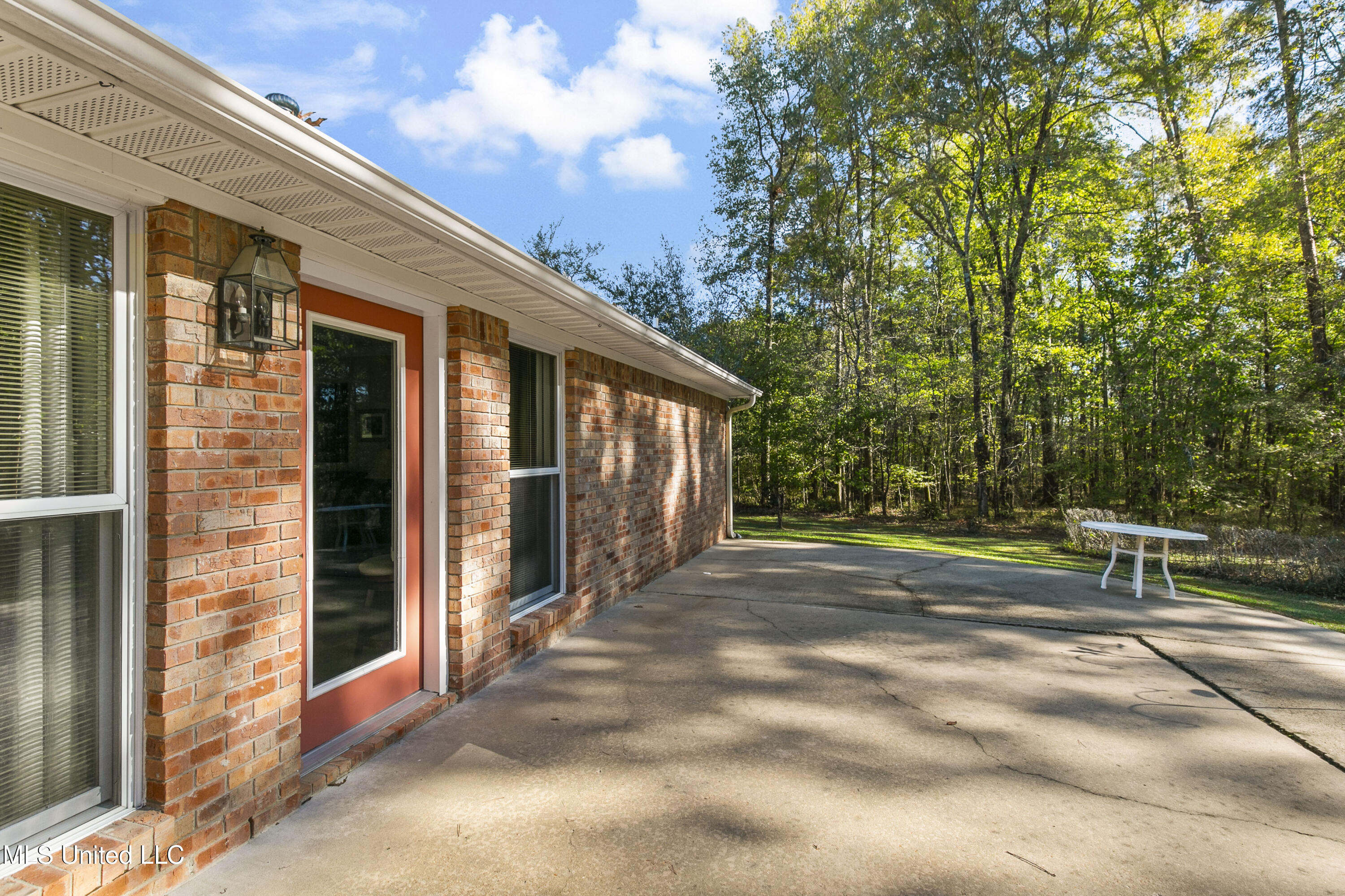 1908 Timber Lake Place, Byram, Mississippi image 49