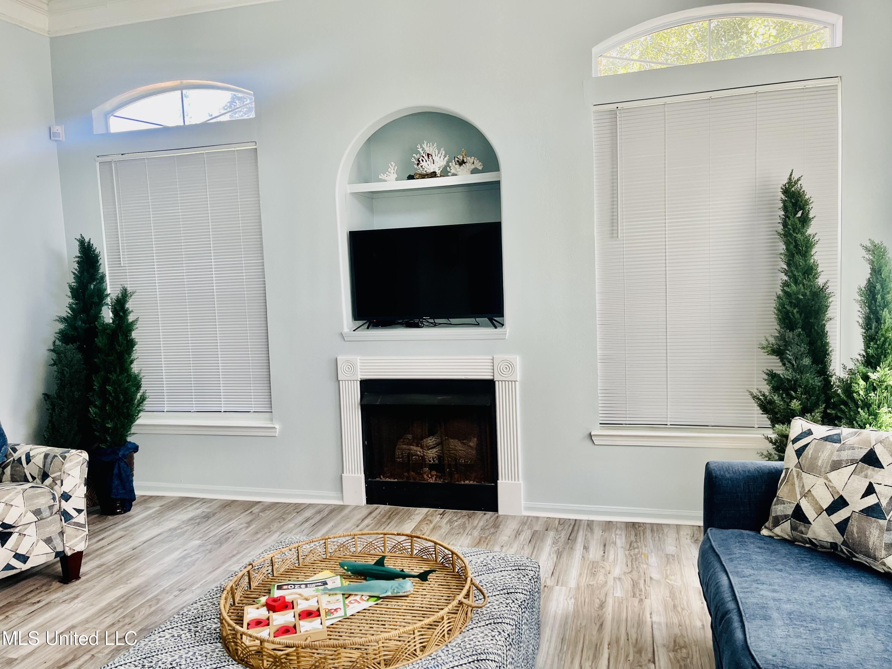 2252 Beach Drive Dr #305, Gulfport, Mississippi image 9