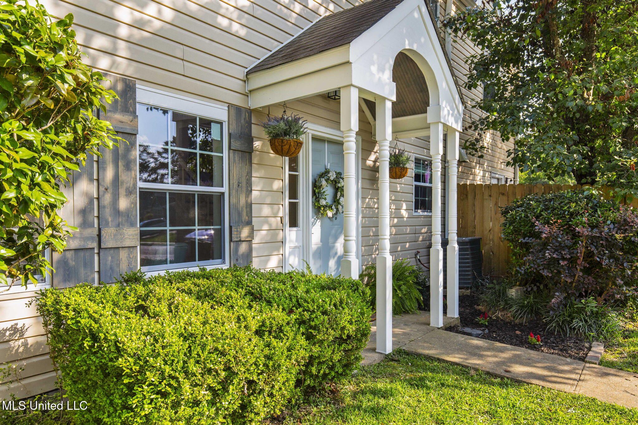 857 Harbor Bend Drive, Brandon, Mississippi image 5