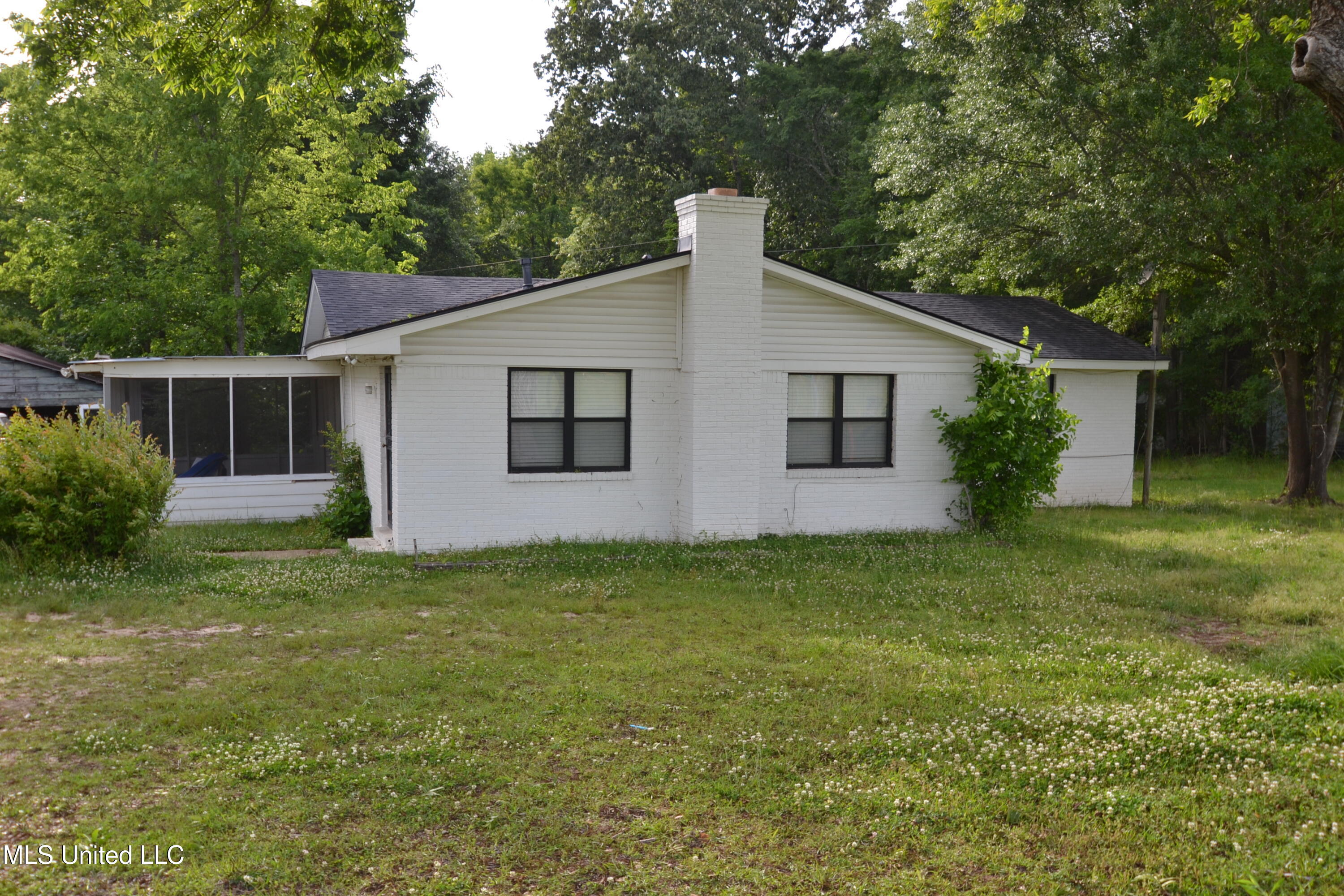 443 Highway 305 N, Olive Branch, Mississippi image 2