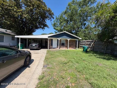 Multifamily For Sale - 1209 36th Avenue<br/> Gulfport, MS 39501
