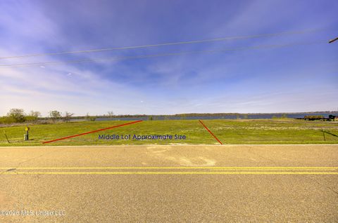Vacant Land For Sale - 2418 Eagle Lake Shore Road<br/> Warren County, Vicksburg, MS 39183