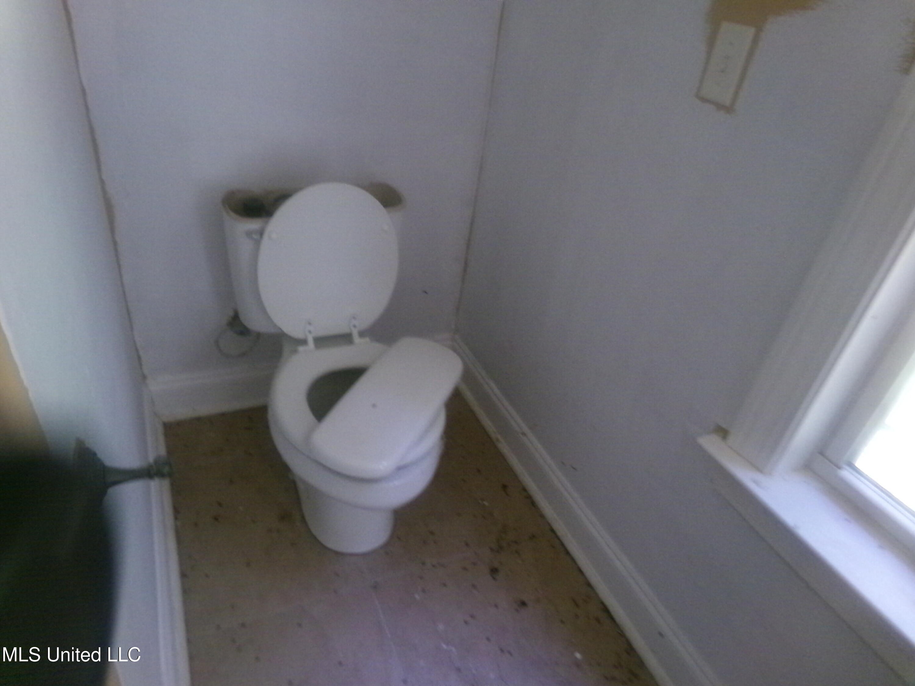 522 Breedlove Road, Michigan City, Mississippi image 7
