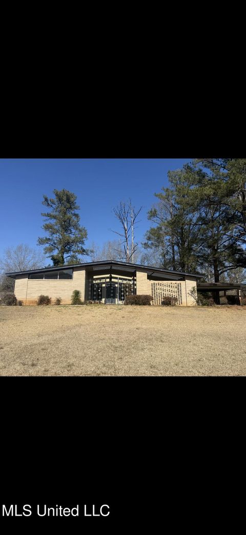 Homes For Sale - 1268 Cooper Road<br/> Jackson, MS 39212