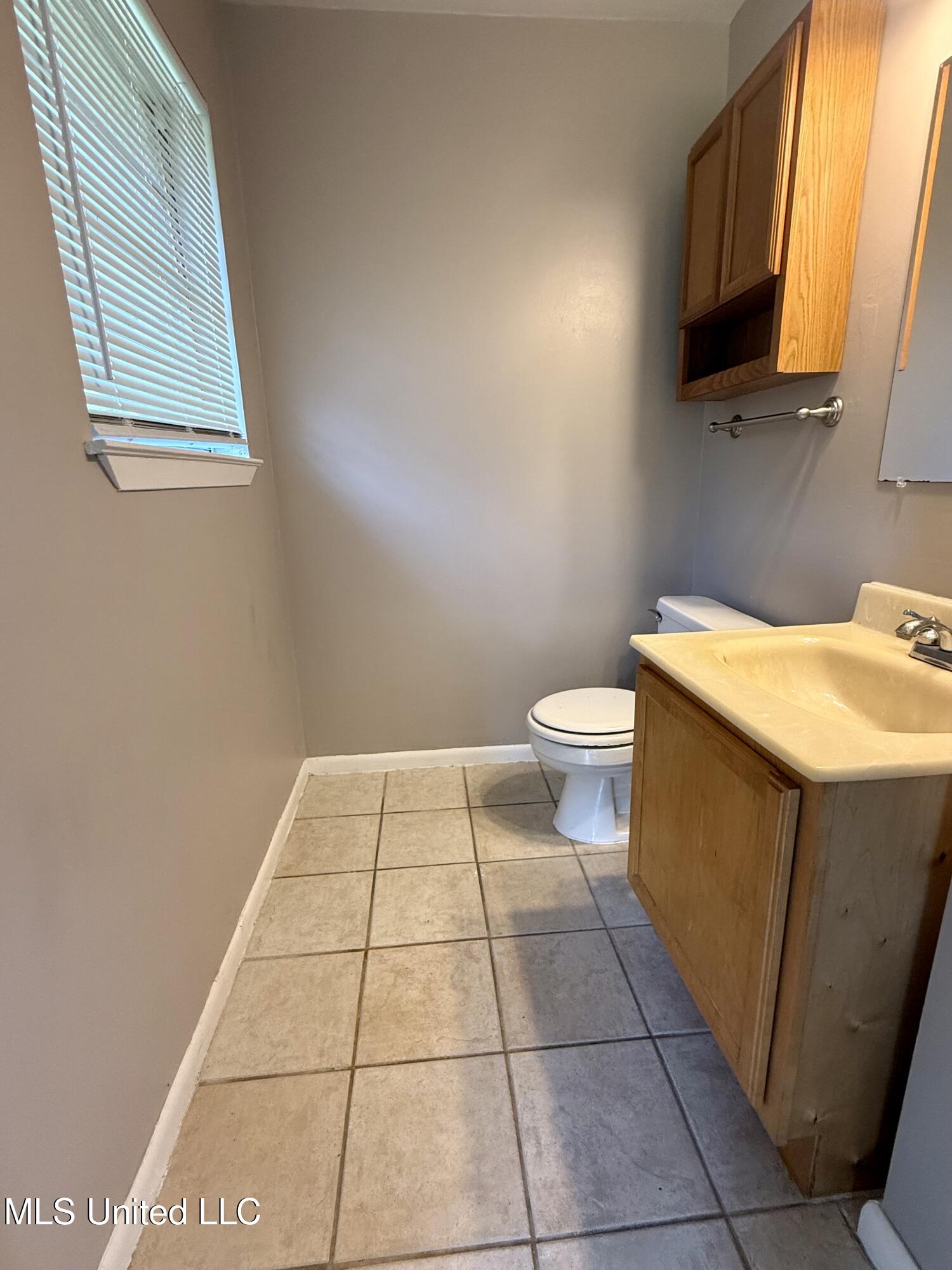 108 Mount Bass St, Long Beach, Mississippi image 9