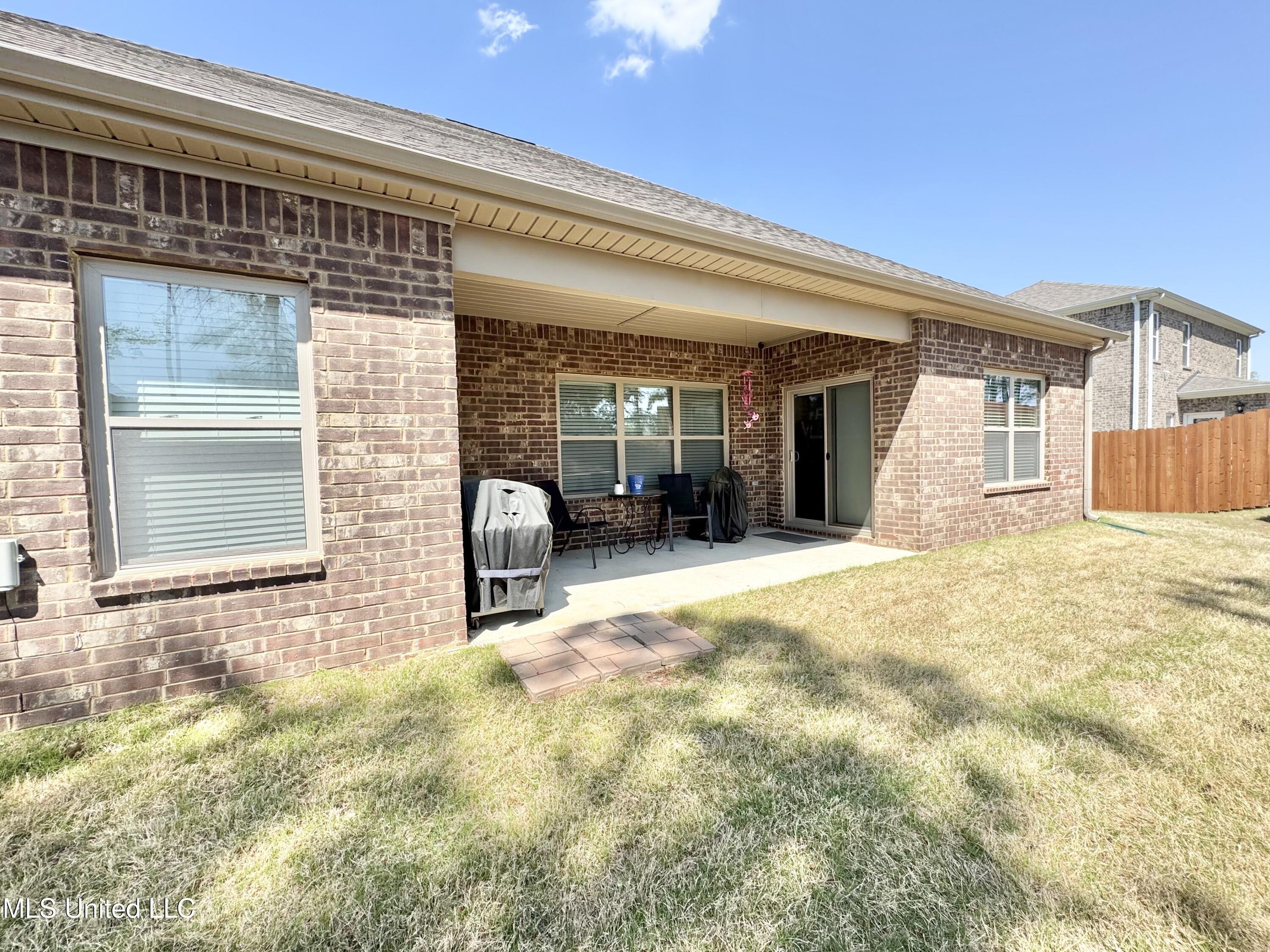 2347 Hyacinth Lane, Hernando, Mississippi image 27