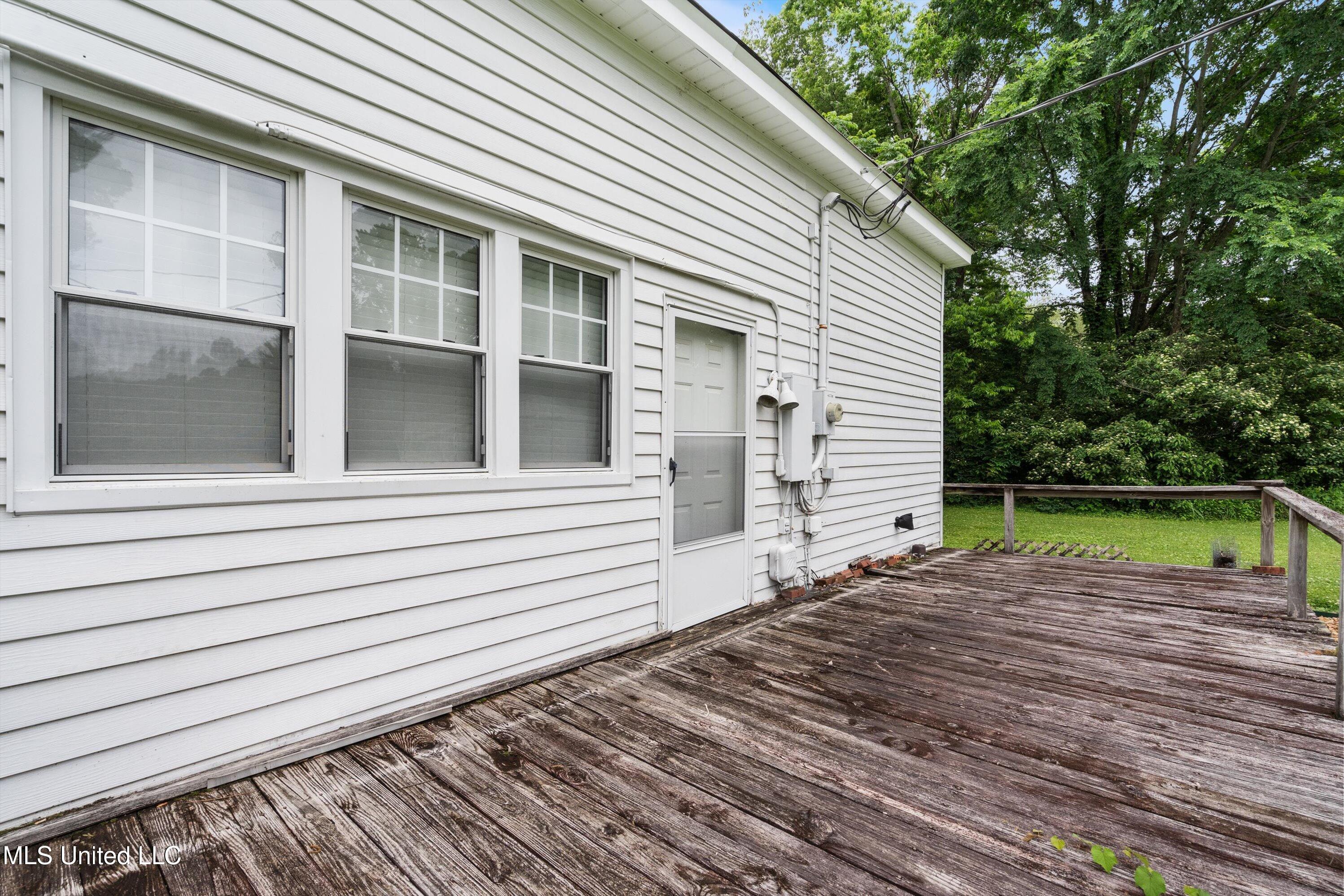 5926 Horn Lake Road, Horn Lake, Mississippi image 37