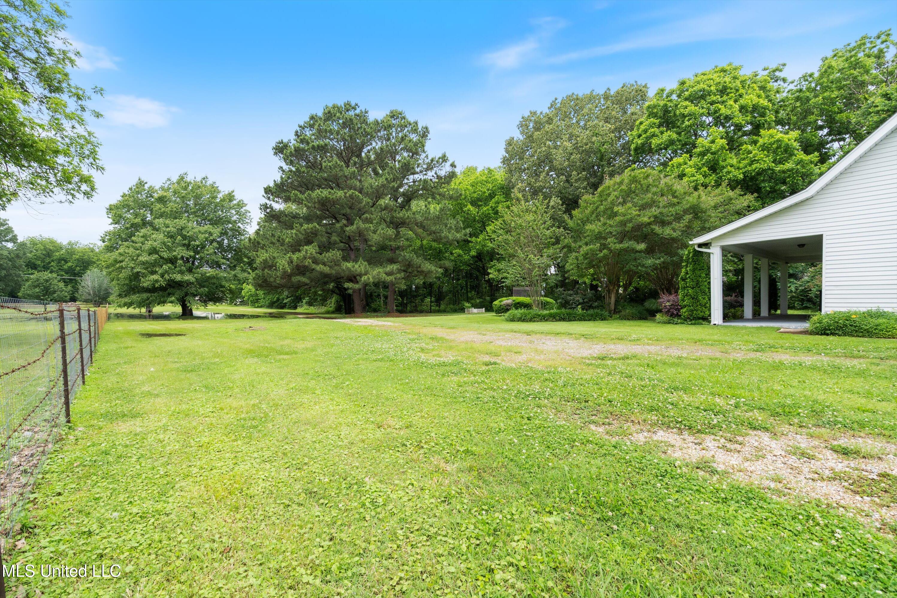 5926 Horn Lake Road, Horn Lake, Mississippi image 38