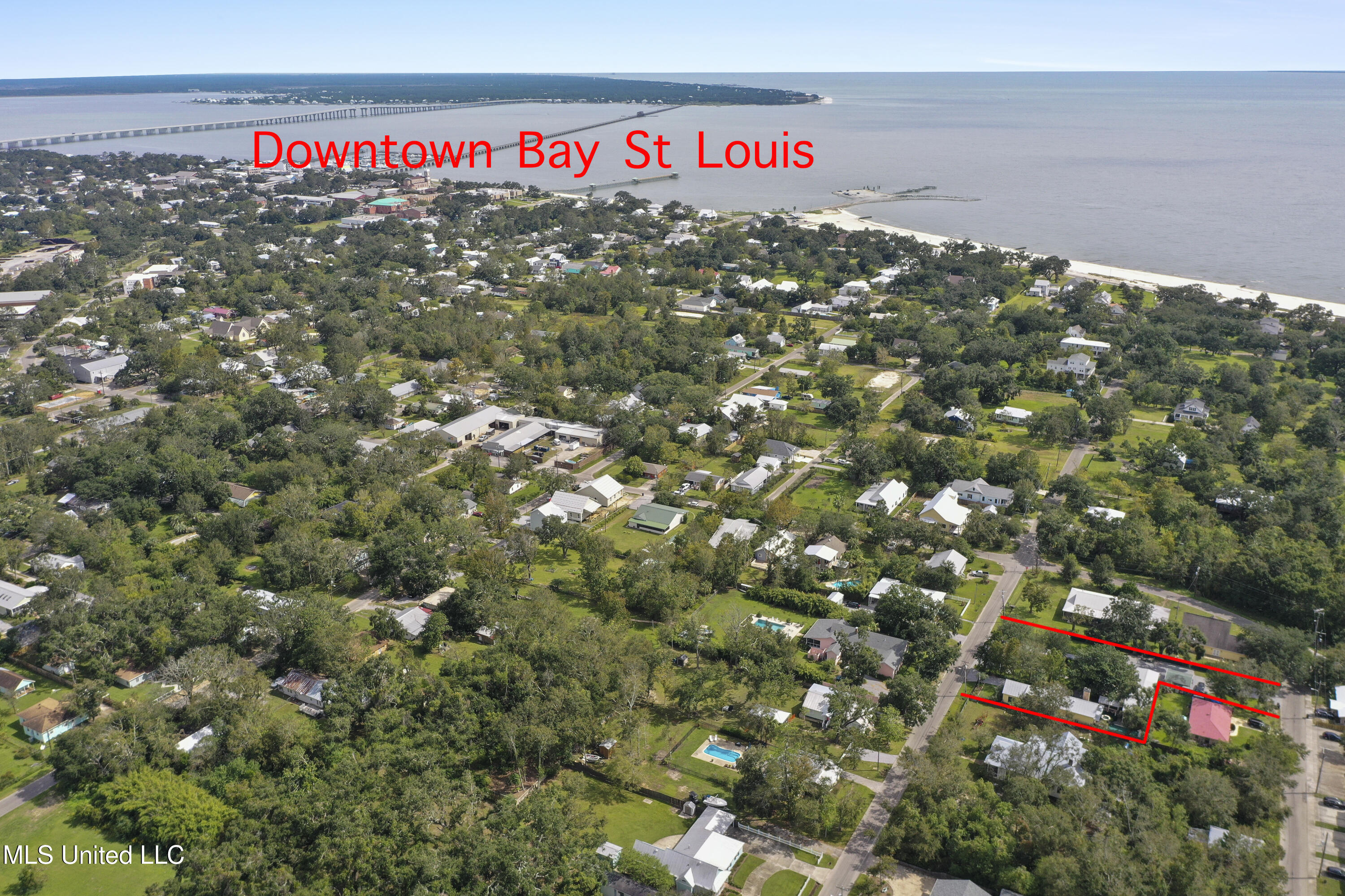 208 Saint Charles Street, Bay Saint Louis, Mississippi image 2