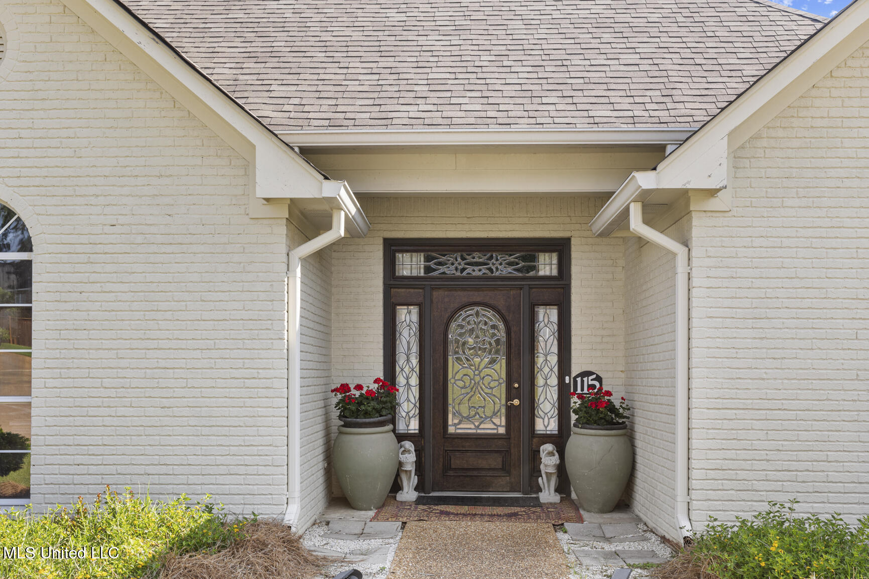 115 Fieldcrest Drive, Madison, Mississippi image 5