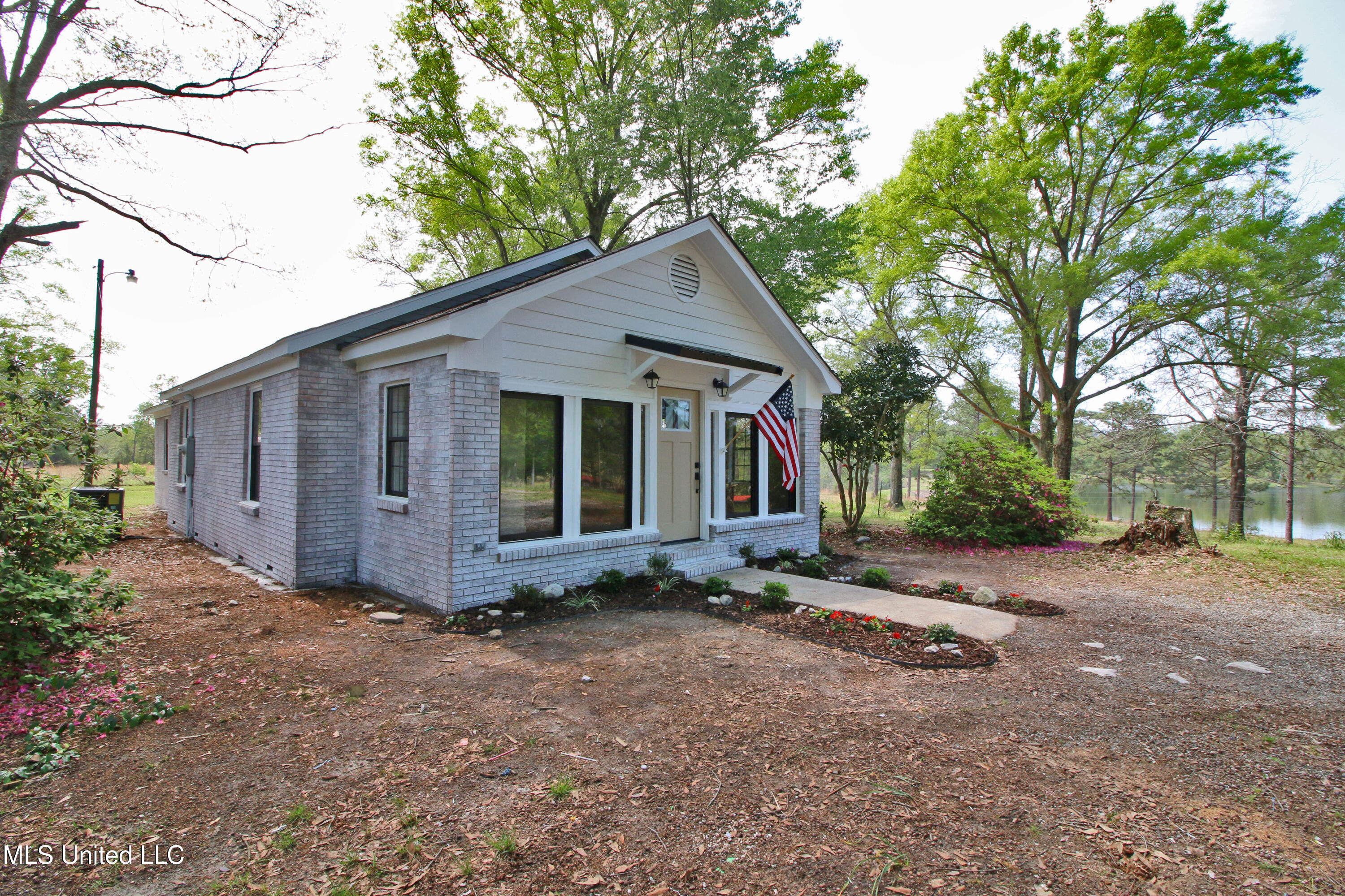130 Ernest Nichelson Road, Lucedale, Mississippi image 4