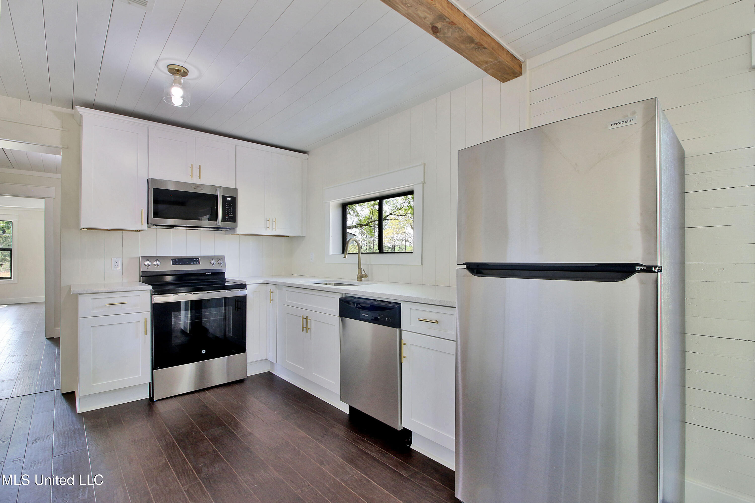 130 Ernest Nichelson Road, Lucedale, Mississippi image 7