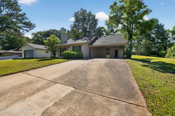 4253 CYPRESS DR, JACKSON, MS 39212 - Image 3b205238a89e5ebc0b6869f17b4cdb2e/2312371762