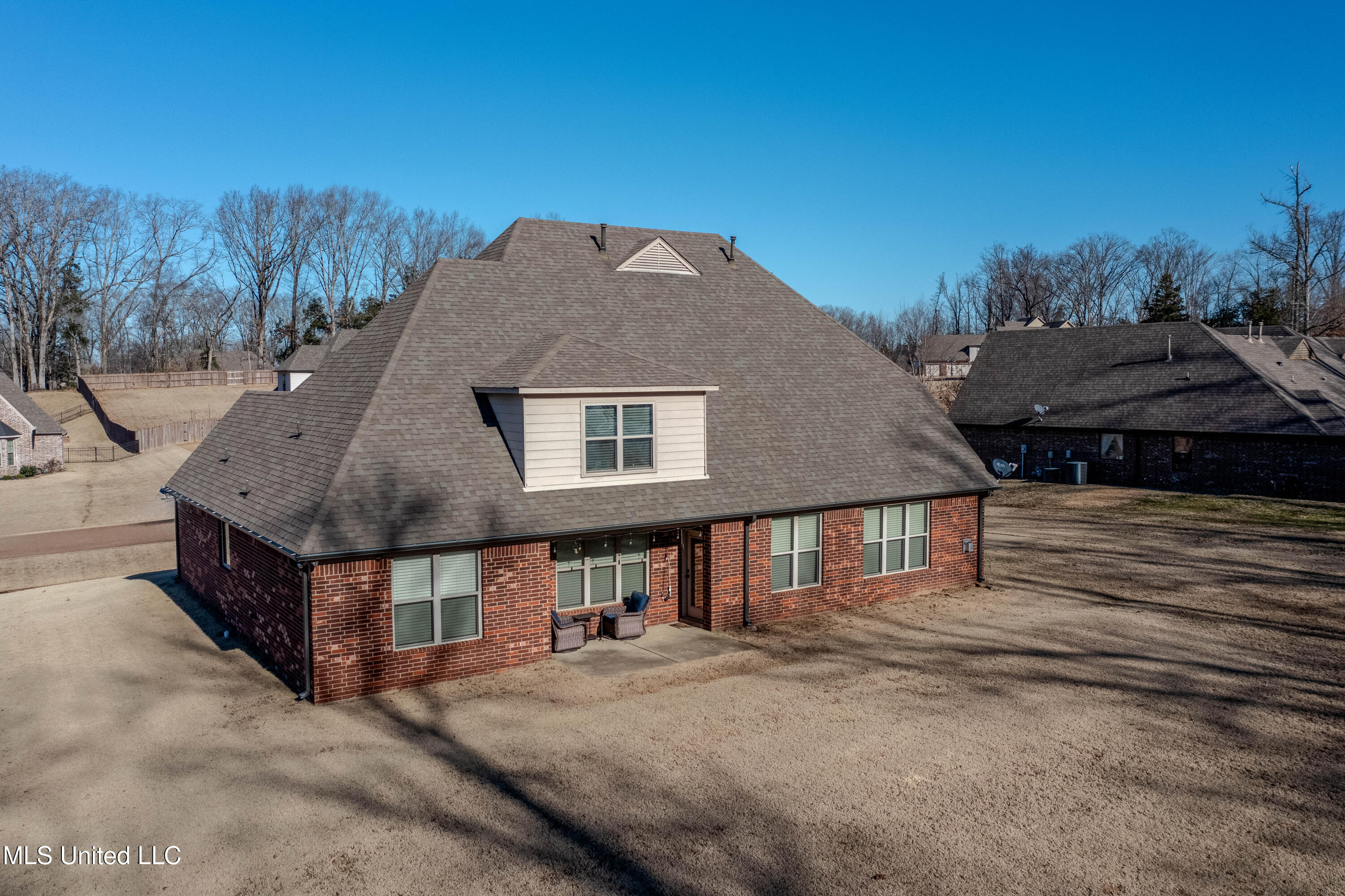 7419 Rose Garden Lane, Olive Branch, Mississippi image 3