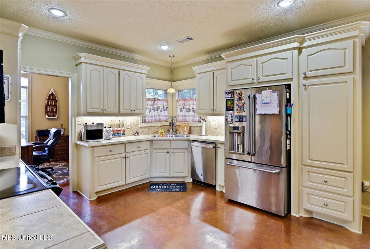 101 Rockbridge Circle, Clinton, Mississippi image 7