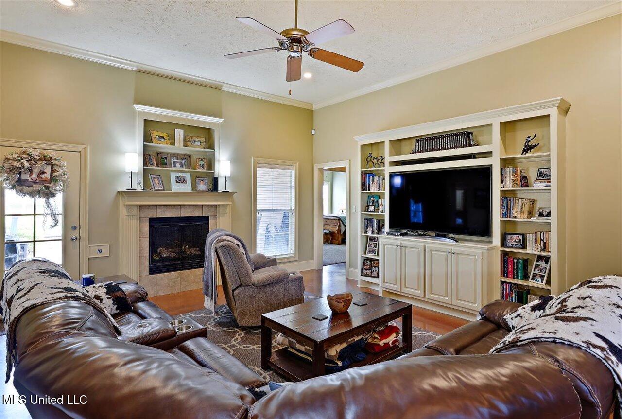 101 Rockbridge Circle, Clinton, Mississippi image 3
