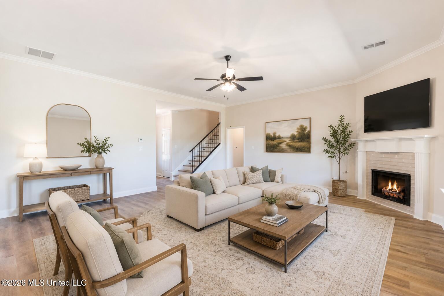 2122 Legacy Lane