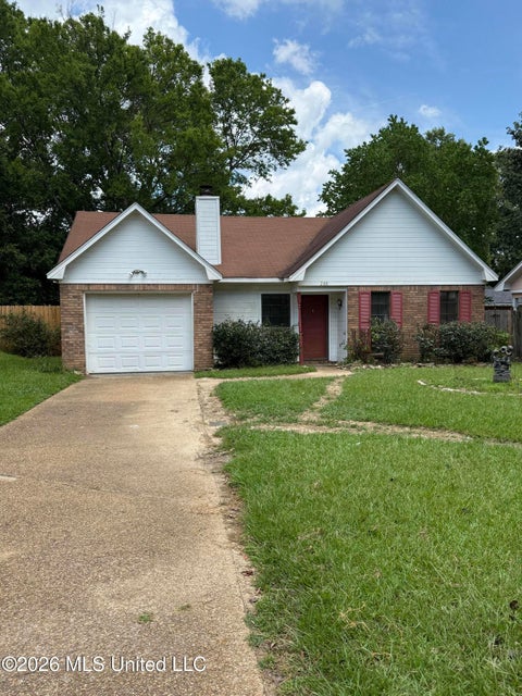 Homes For Rent - 288 Stonebridge Court<br/> Ridgeland, MS 39157